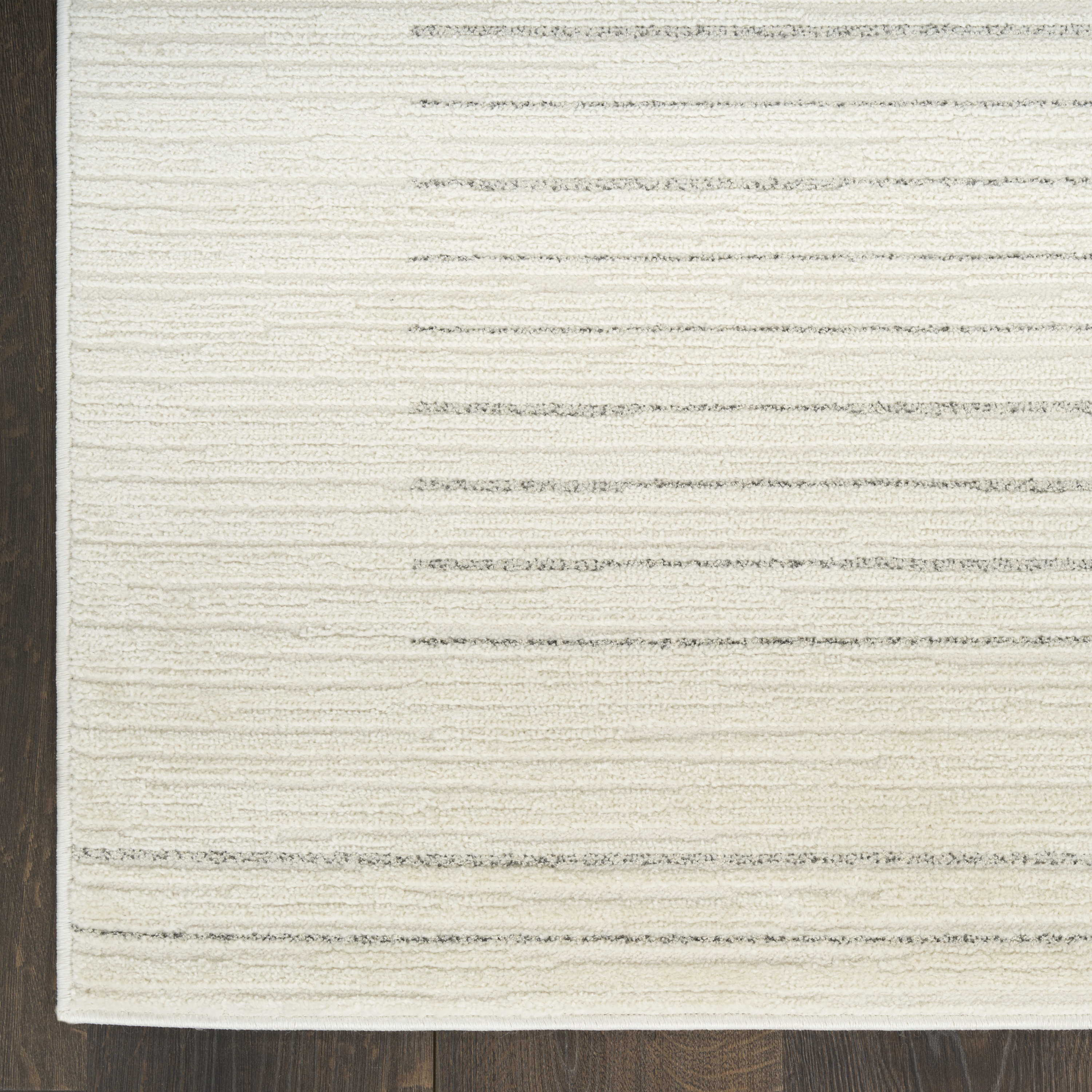 Nourison Ivory Hues 5'3" x 7'3" Ivory Grey Modern Indoor Rug