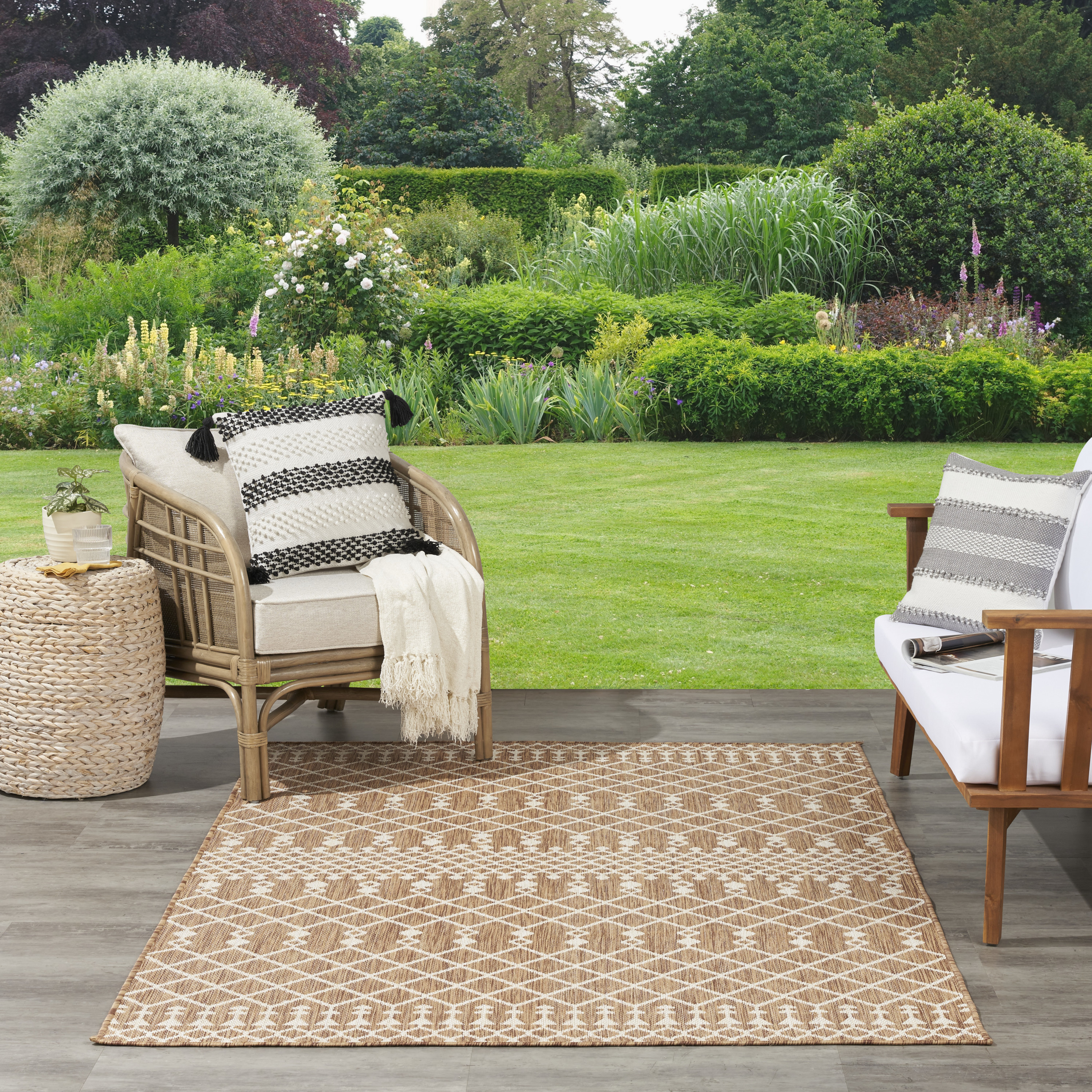 Nourison Positano 5' x 7' Jute Modern Rug