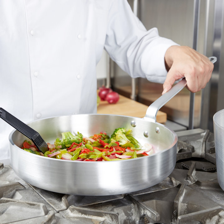 7 ½-quart Wear-Ever® Classic Select® heavy-duty sauté pan in natural finish