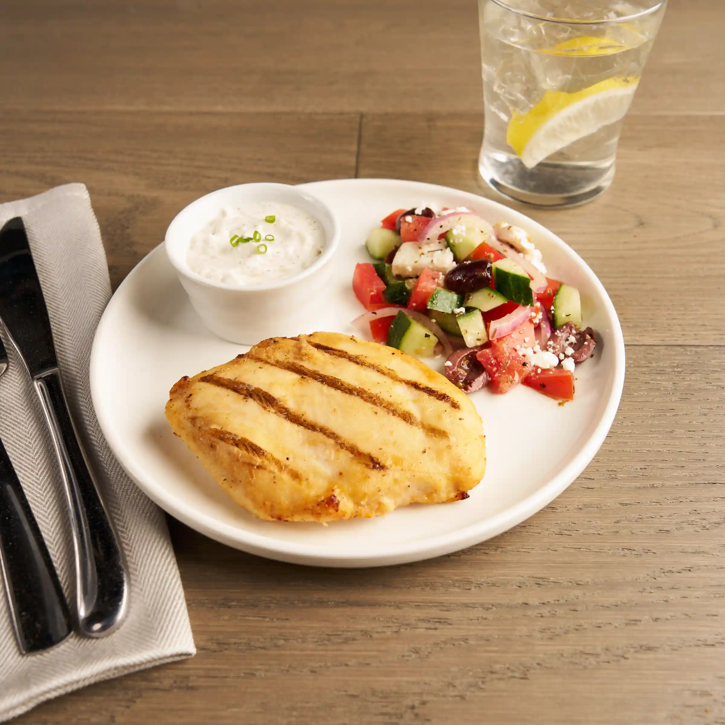 Tyson Red Label® Gluten Free Fully Cooked Unbreaded Signature Seasoned Chicken Breast Filets, 5.0 oz. https://images.salsify.com/image/upload/s--BbWnmSqM--/q_25/86daebc88847faeac22ea1d2d6361f74db2cefd8.webp