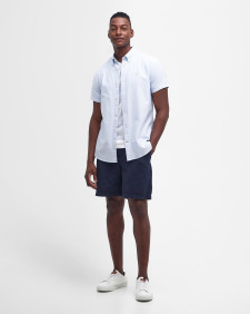 Camicia leggermente aderente Oxtown con motivo a righe 