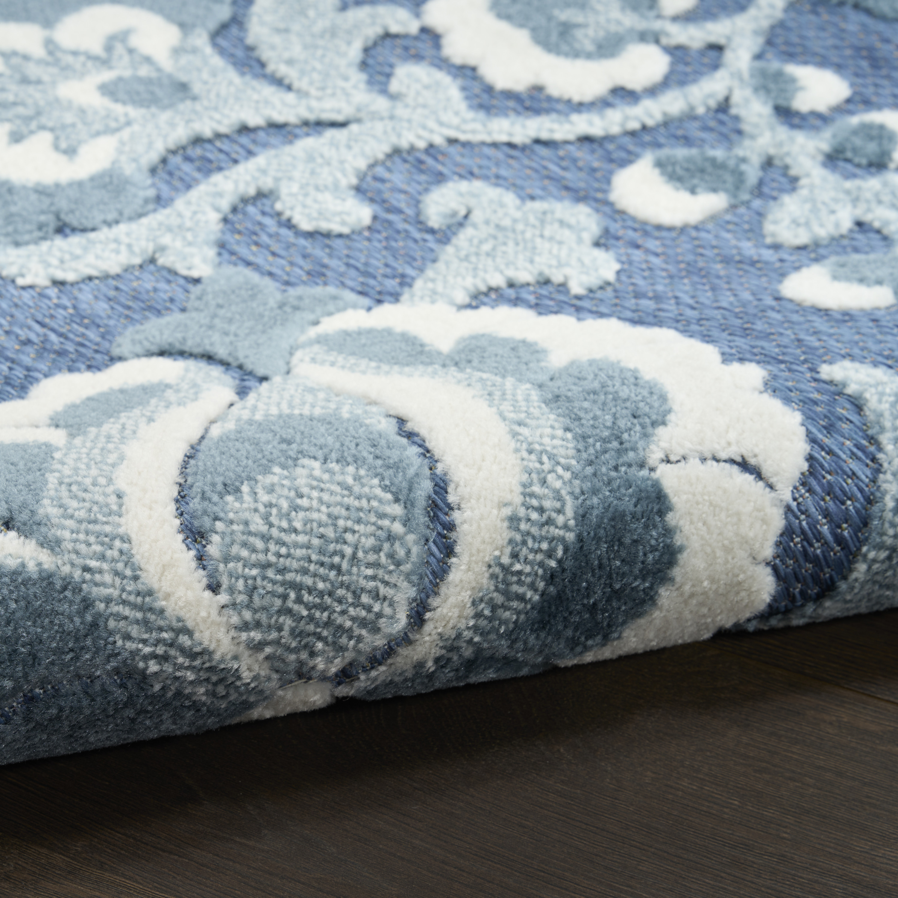 Nourison Aloha 5'3" x 7'5" Blue Farmhouse Rug