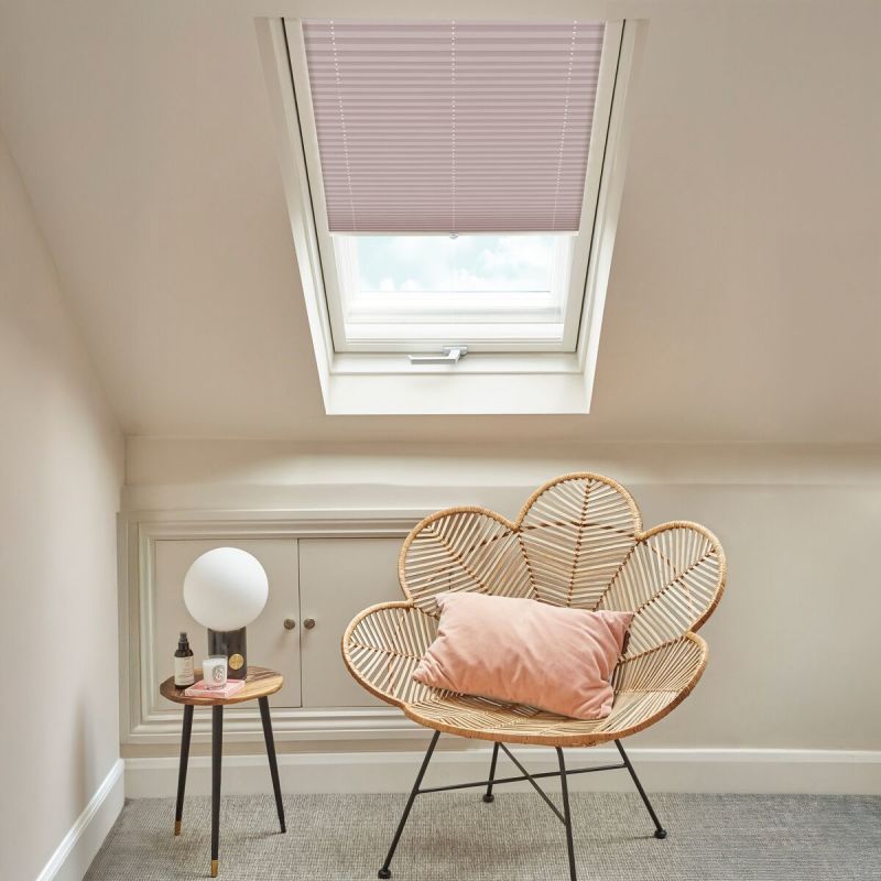 Seren Rose Pleated blind