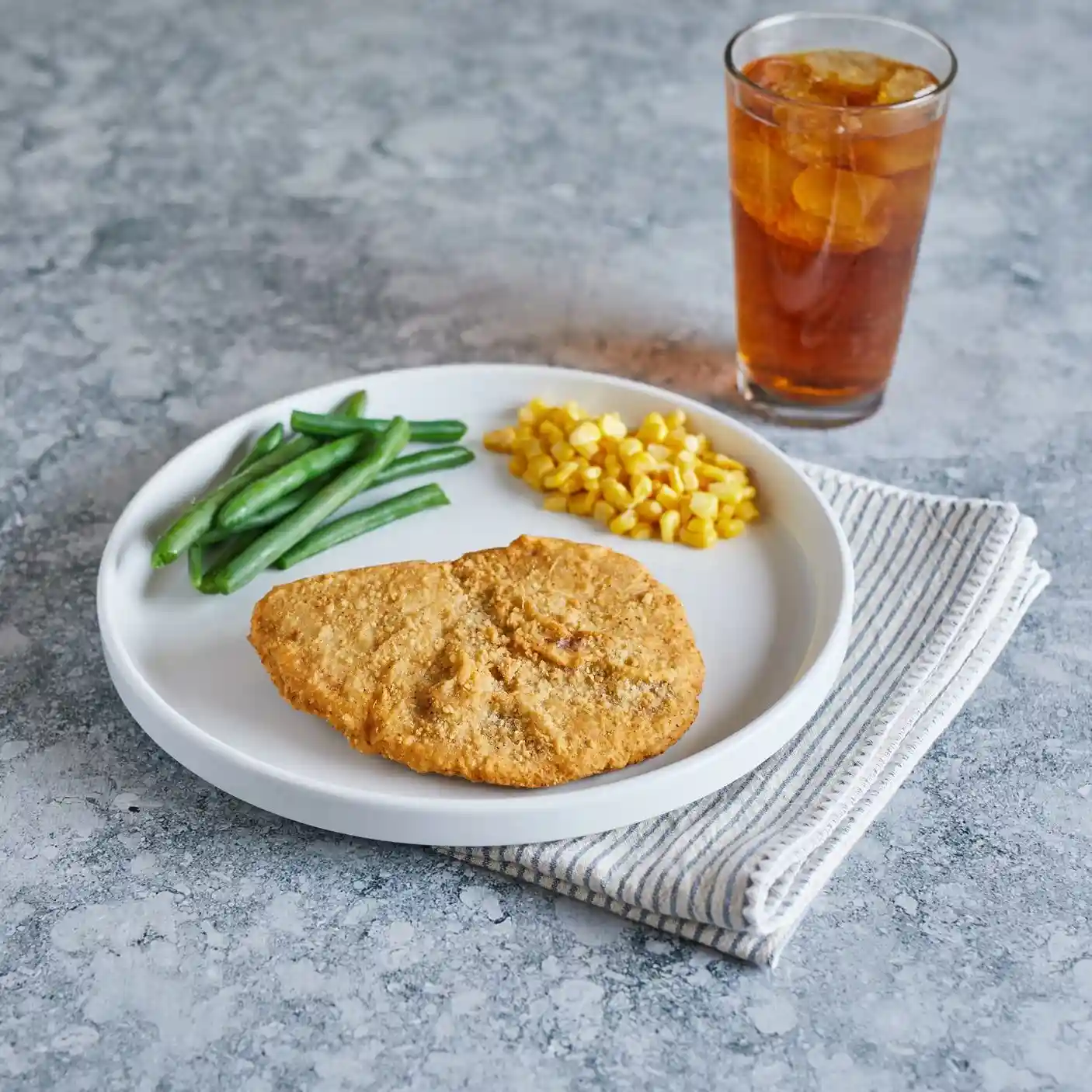 AdvancePierre™ Gold Label Exclusive Cut® The NATURAL Country Fried Beef Steak Fritters, 5.33 oz_image_1