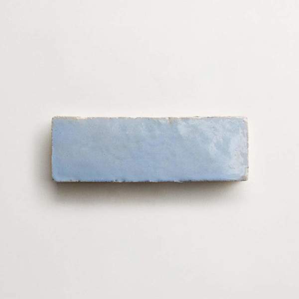 clé zellige | baguette | gloss | sky bloom | sample 