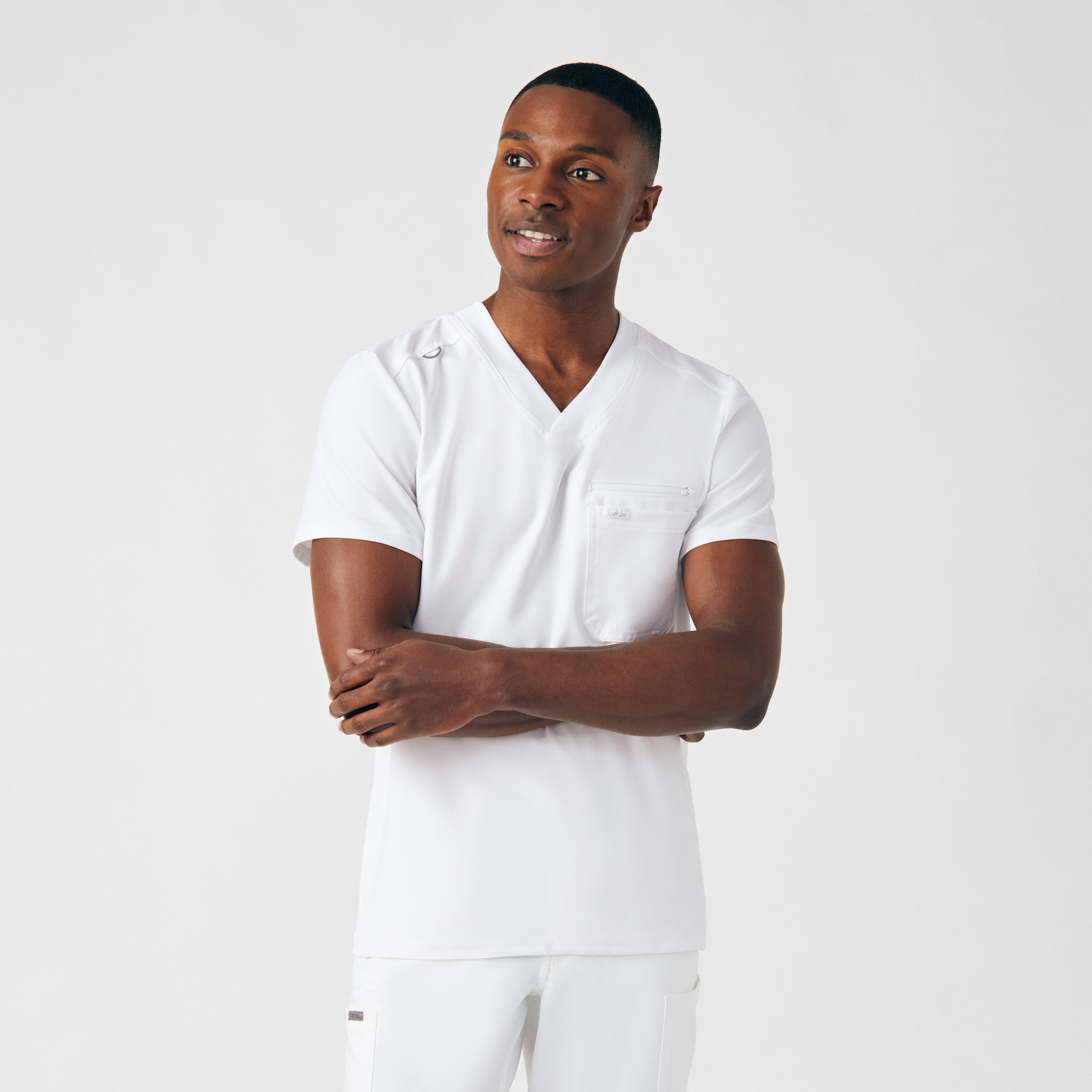 Landau Forward Men&#8216;s 2-Pocket V-Neck Scrub Top-Landau