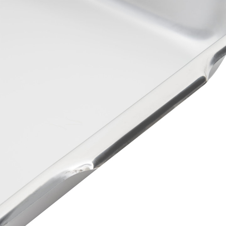 4 ¾-quart stainless steel bake and roast pan in natural finish