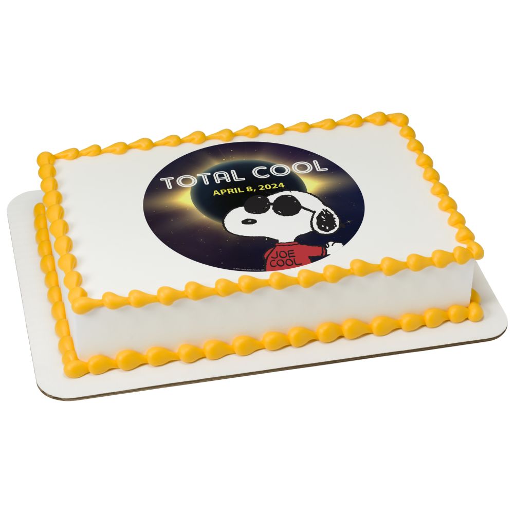 Image Cake Peanuts® Snoopy® Eclipse