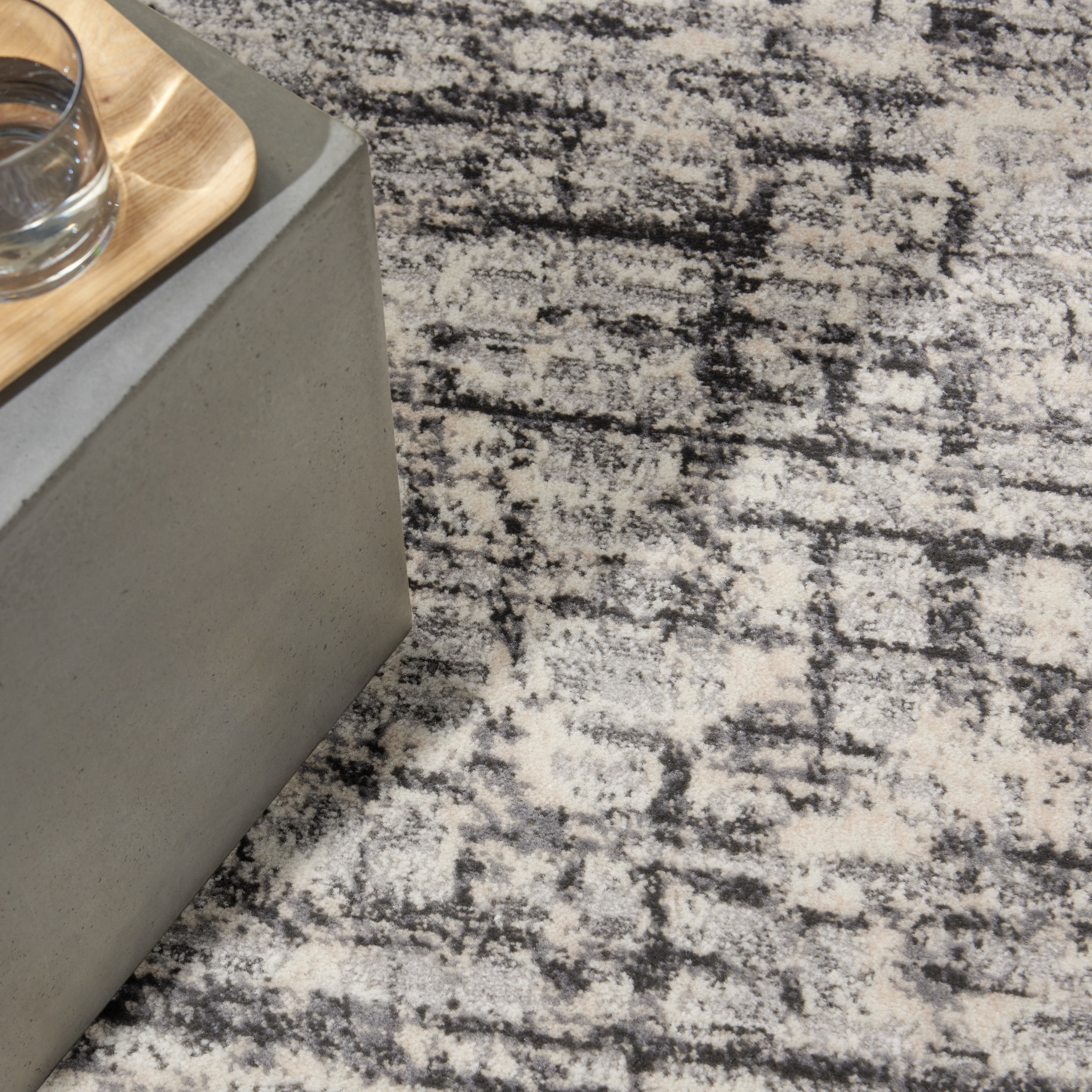 Calvin Klein CK950 Rush 8' x Round Ivory/Grey Modern Indoor Rug