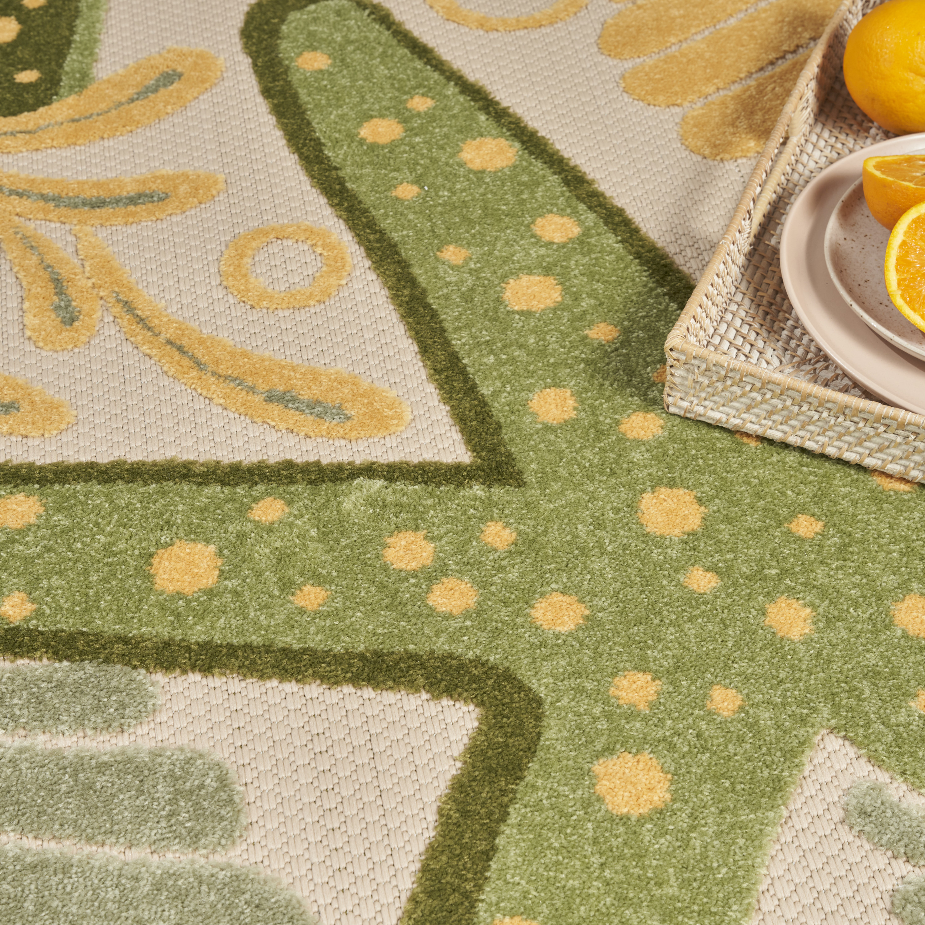 Nourison Aloha 6' x 9' Green Yellow Outdoor Rug