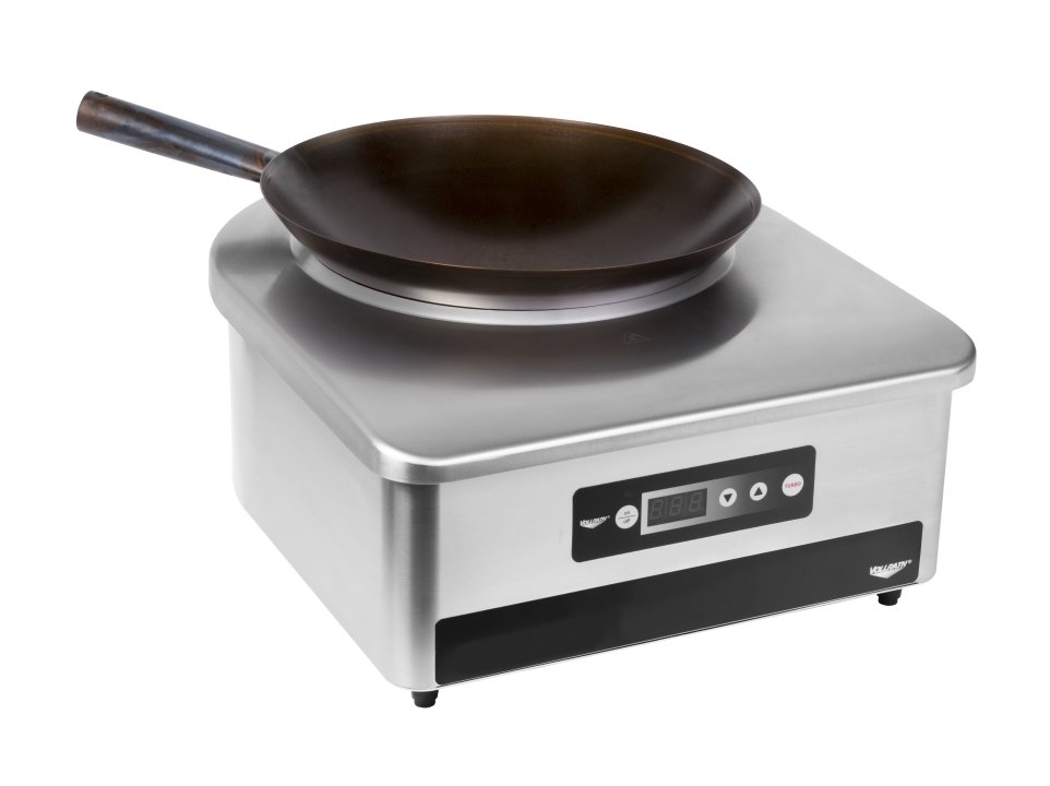 208- to 240-volt countertop induction wok range with 14-inch wok pan