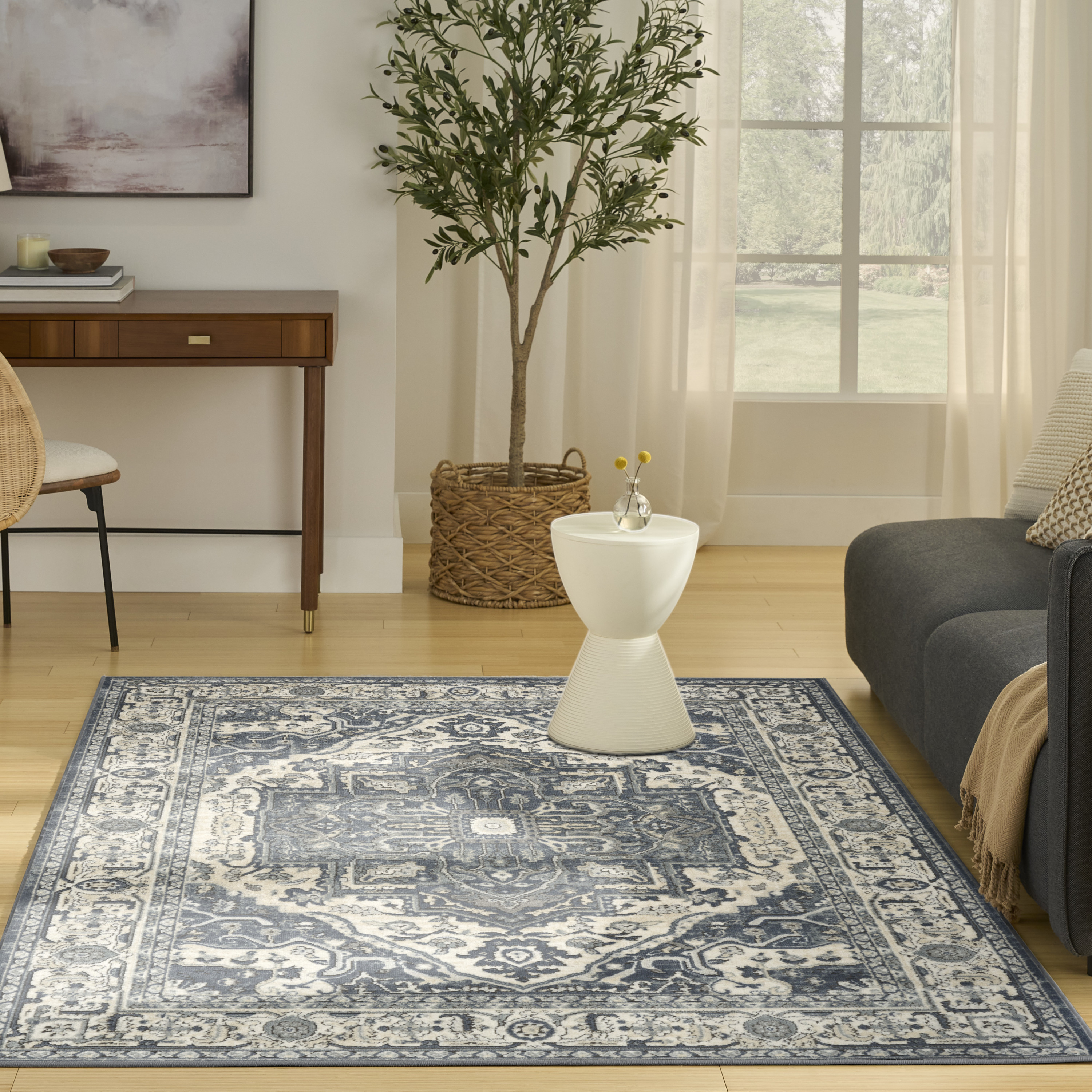 Nourison Quarry 5'3" x 7'3" Navy Ivory Vintage Indoor Rug