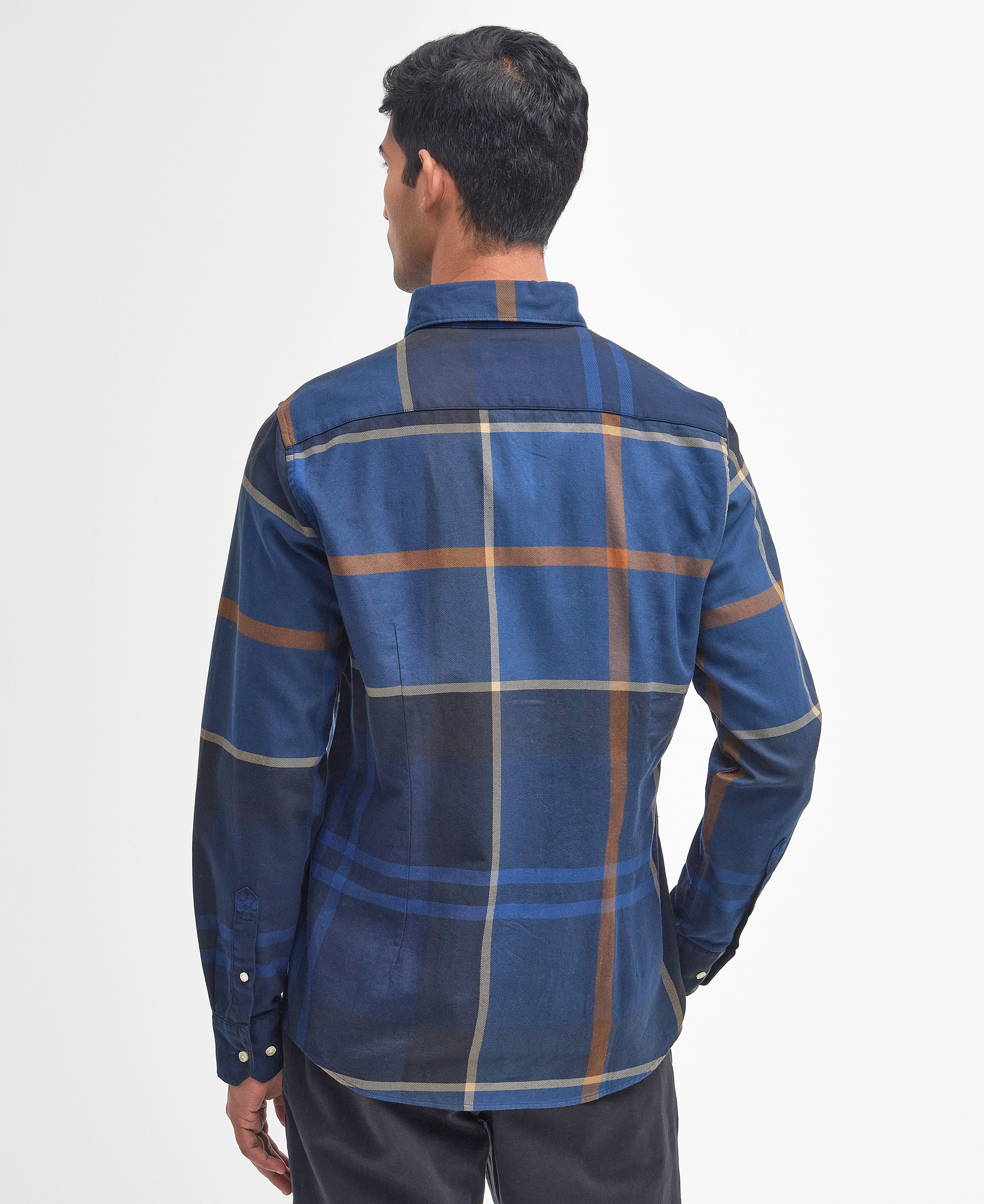 Dunoon Tailored Long-Sleeved Shirt image number 2
