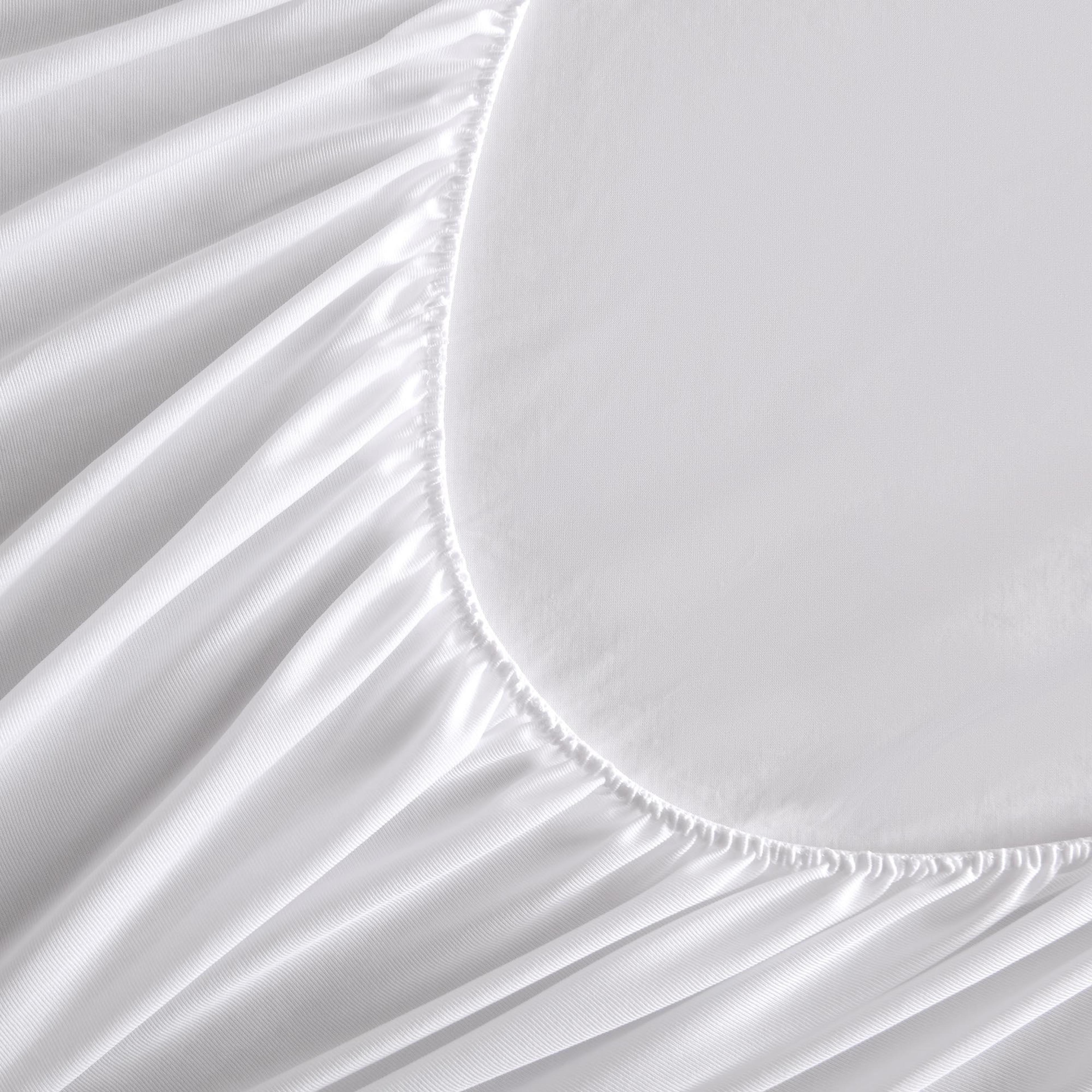 Detail image of the  Bambi Protectiva Bamboo/Cotton Protector from Forty Winks