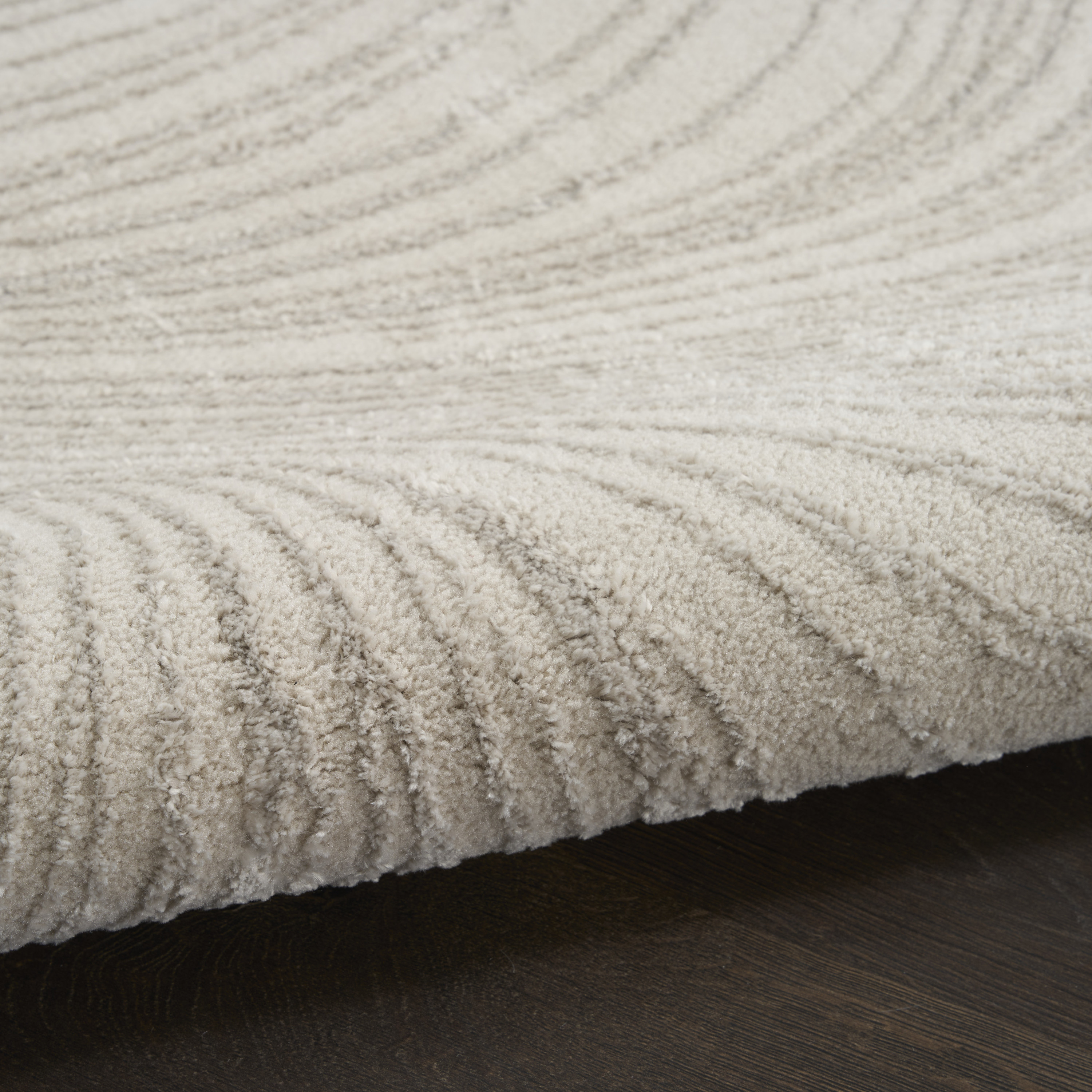 DKNY Central Park West 5'3" x 7'3" Beige Modern Indoor Rug
