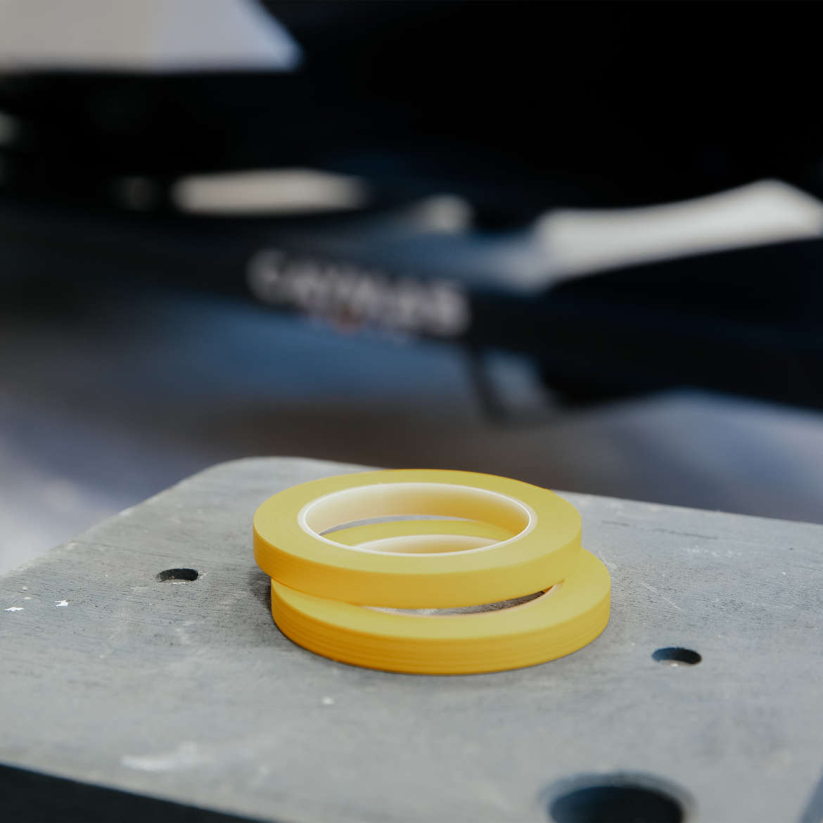 FrogTape<sup>®</sup> Low Stretch PVC Fineline Masking Tape Application Image 3