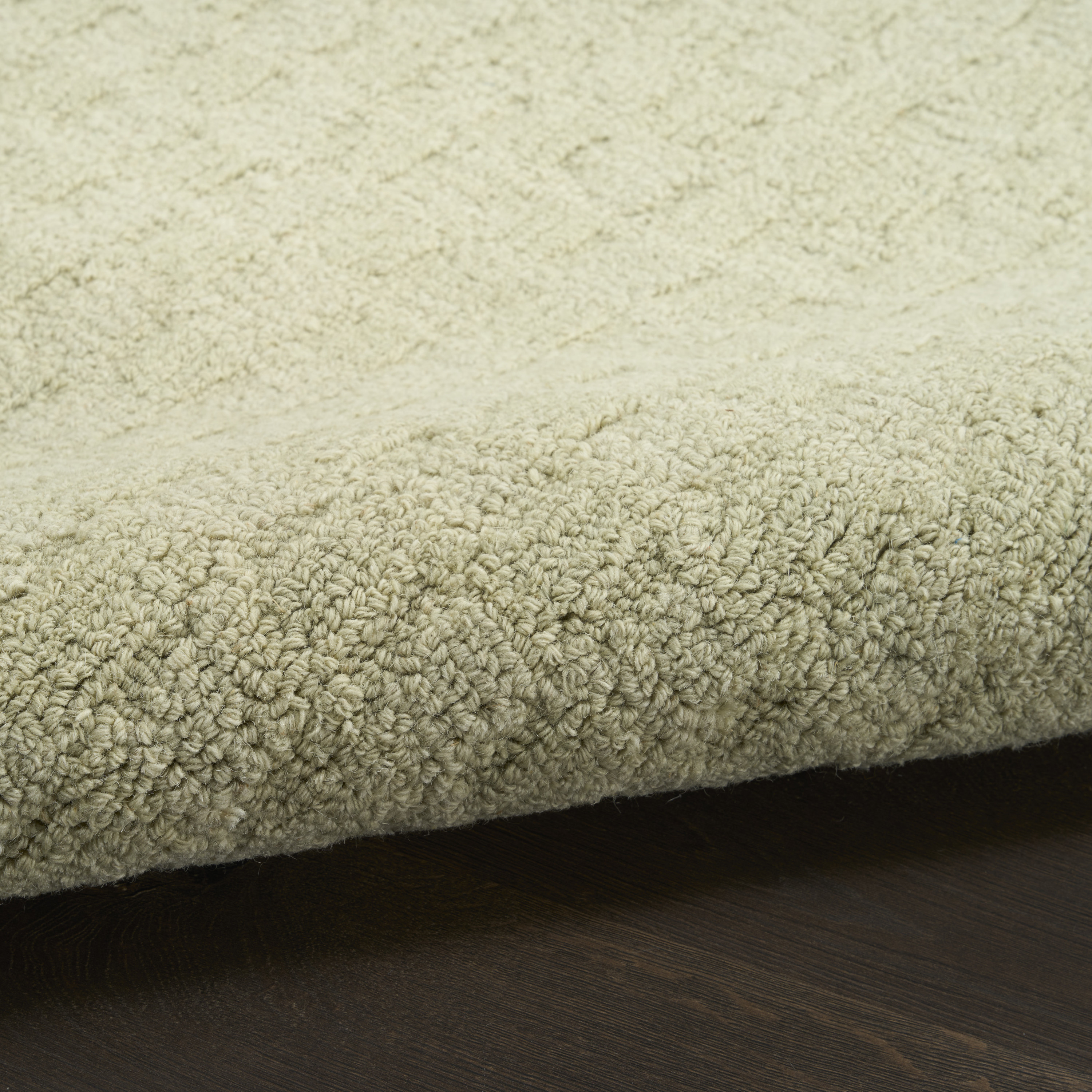 DKNY Pure Grids 5'3" x 7'3" Light Green Contemporary Indoor Rug