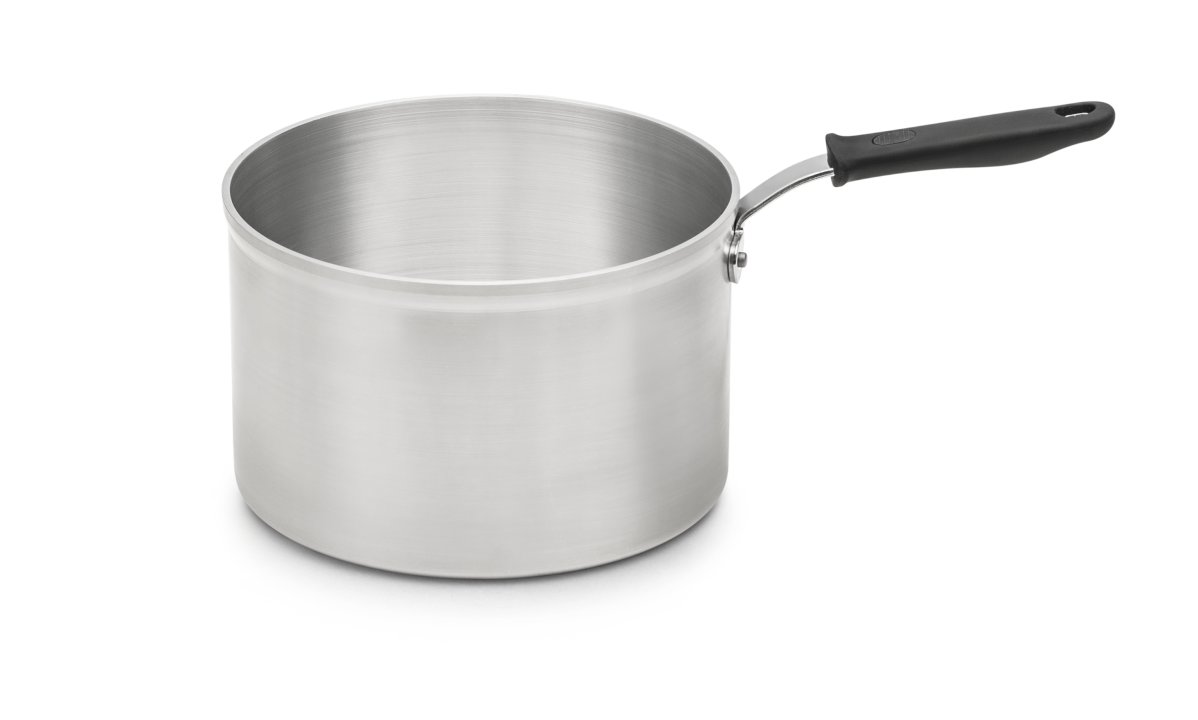 4 ½-quart Wear-Ever® Classic Select® heavy-duty aluminum saucepan in natural finish and silicone handle