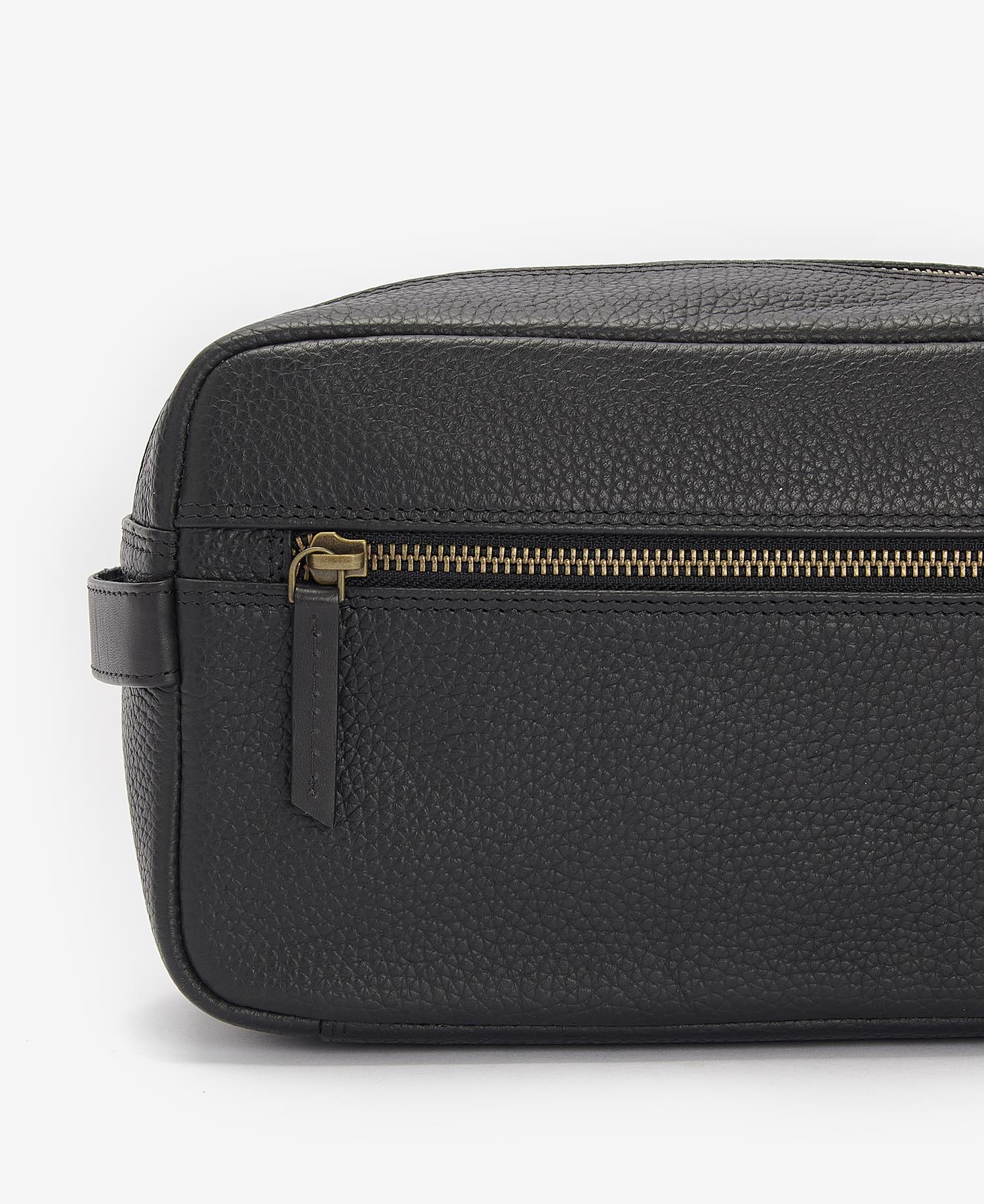 Highgate Leather Washbag image number 3