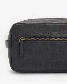 Highgate Leather Washbag Classic Black