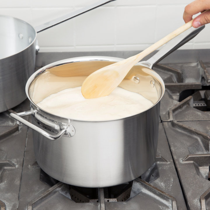 4 ½-quart Arkadia™ aluminum saucepan in natural finish