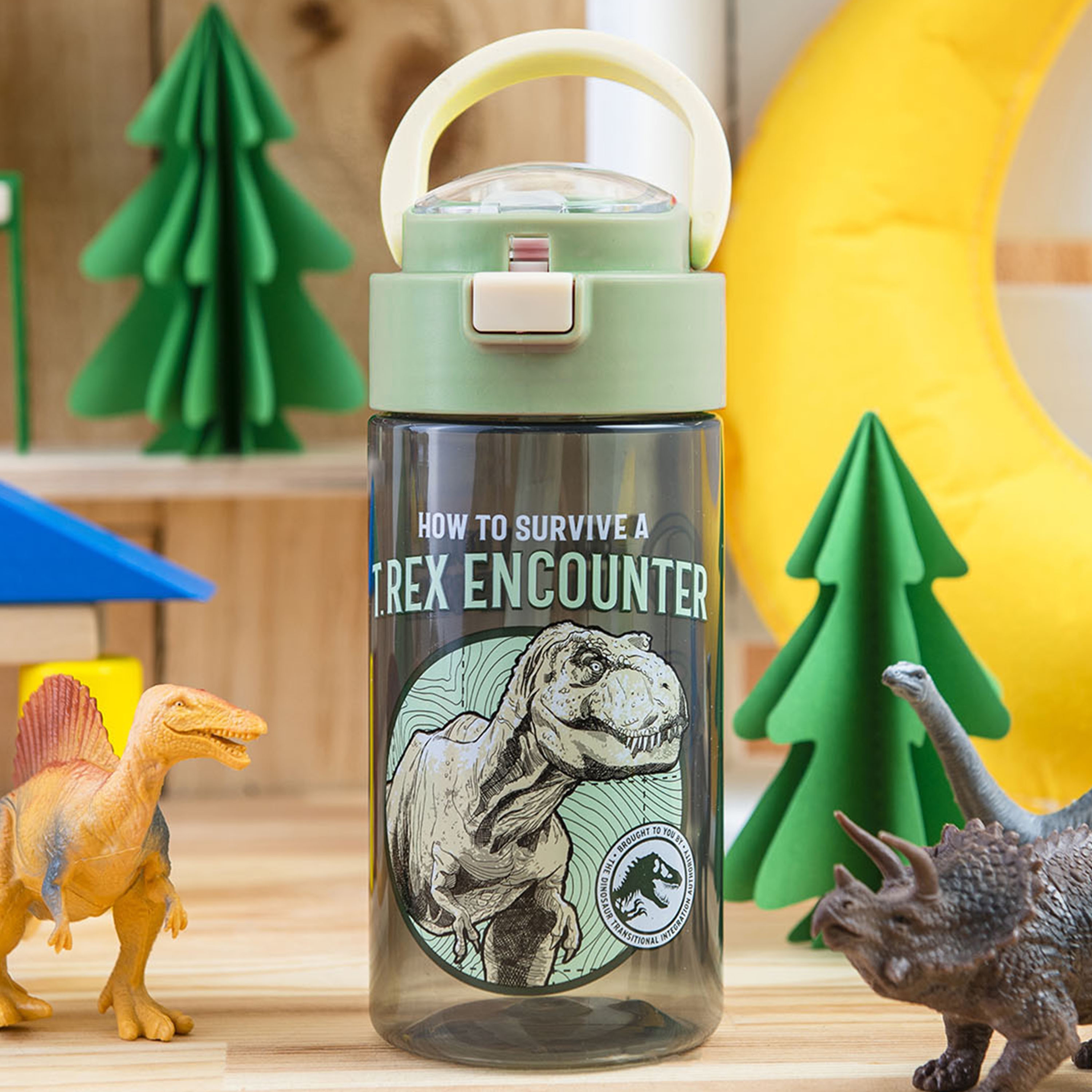 Jurassic World Dominion 18 ounce Reusable Plastic Water Bottle with Push-button lid, How to Survive a T-Rex Encounter, 2-piece set slideshow image 3