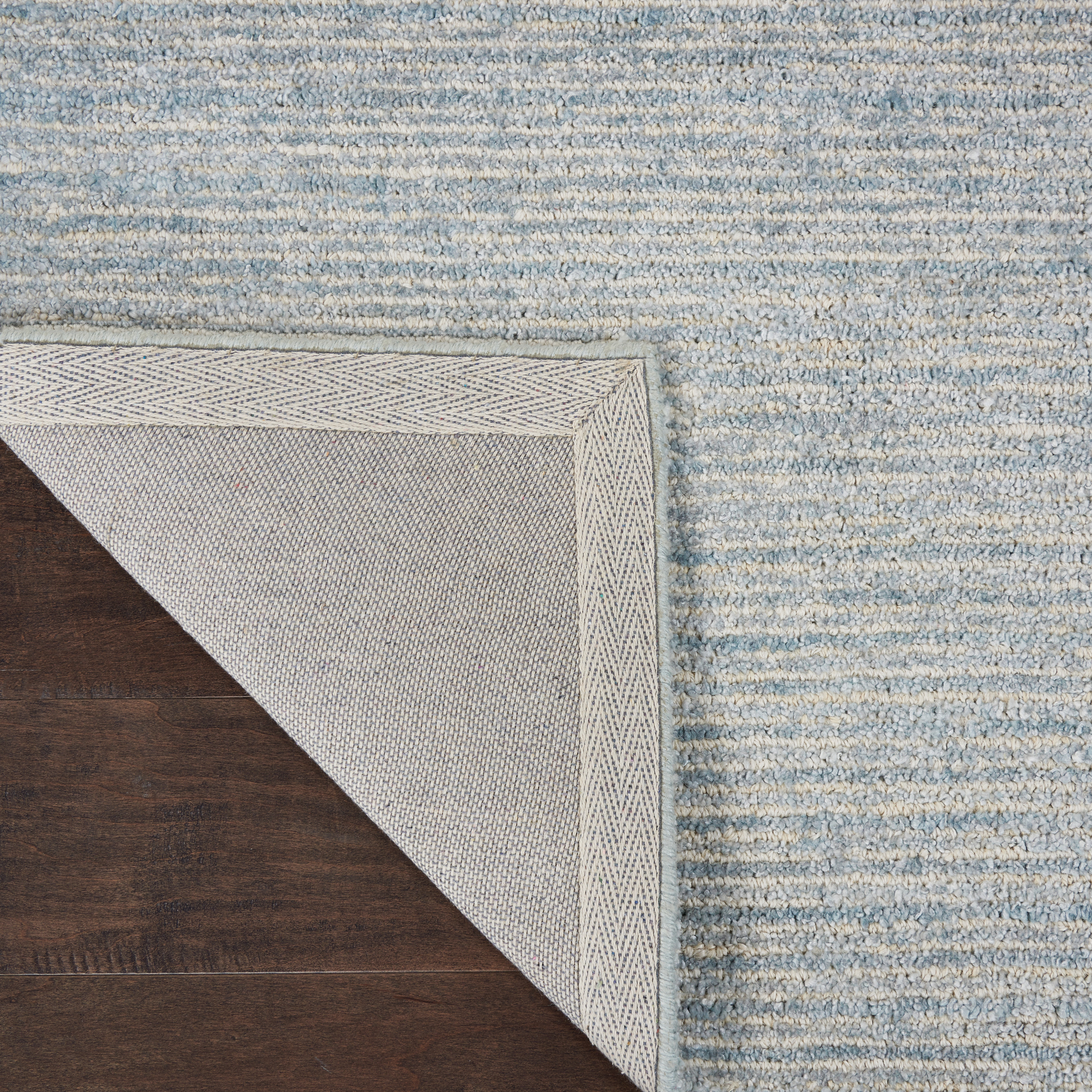 Nourison Weston 5'3" x 7'5" Aquamarine Modern Indoor Rug