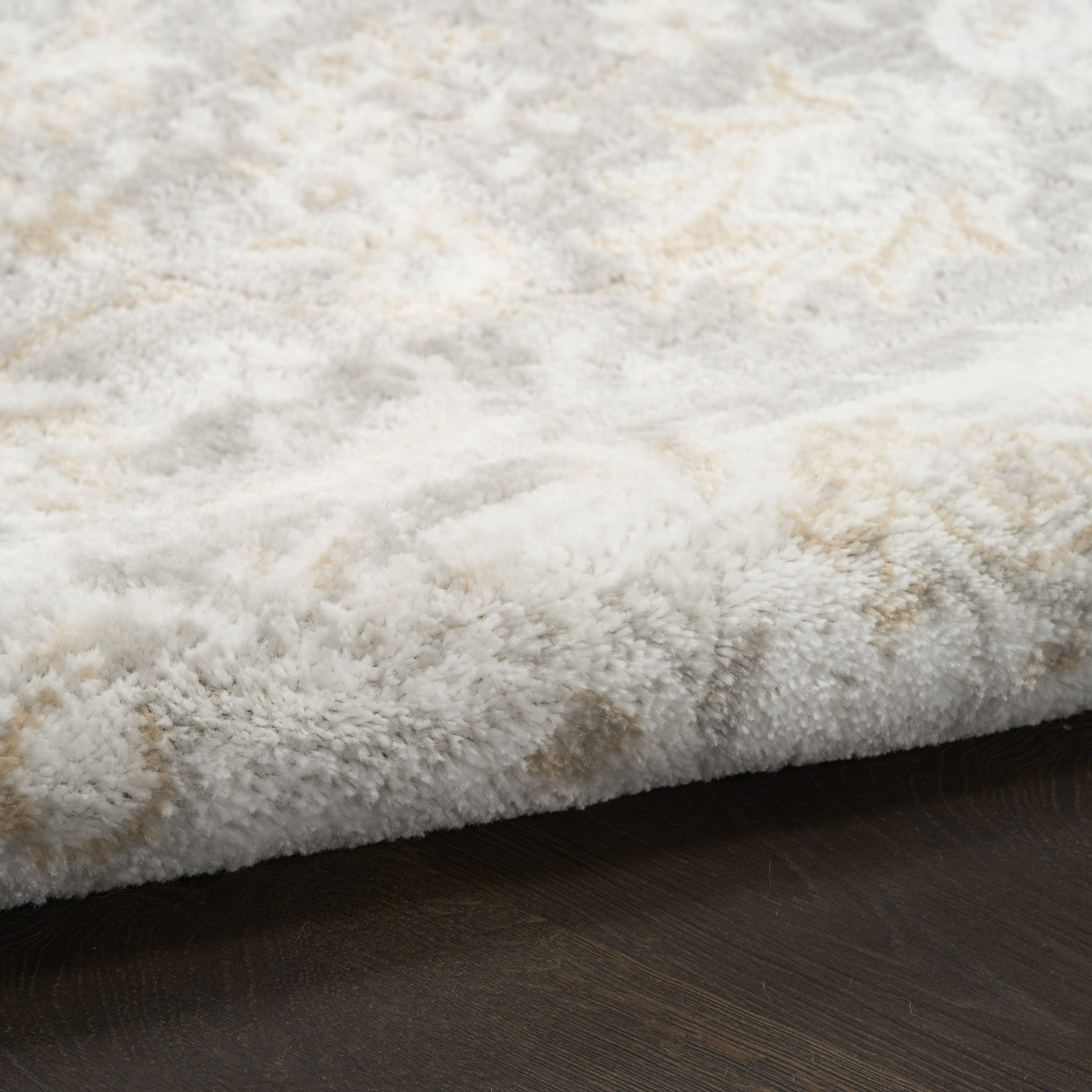Nourison Dekor 2' x 4' Ivory Vintage Indoor Rug