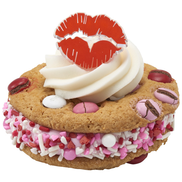 Say it with Kisses Cupcake Rings