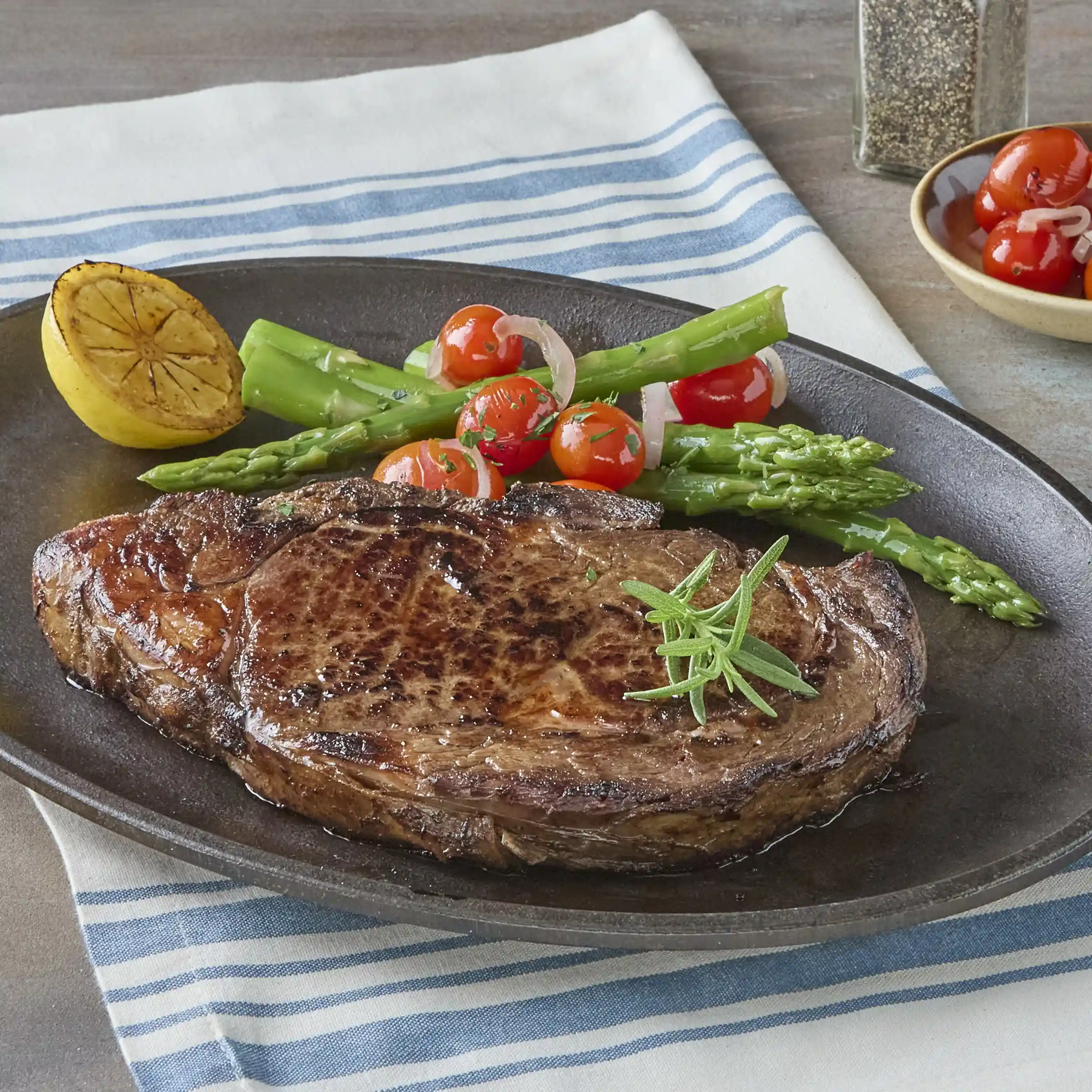 Hillshire Farm® USDA Select Beef Ribeye Rare Fully Cooked_image_1