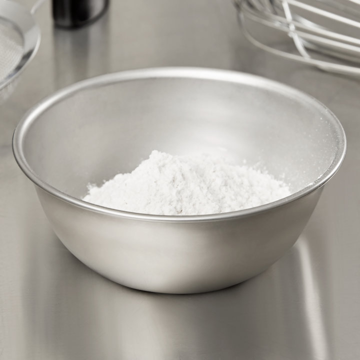 ½-quart heavy-duty stainless steel mixing bowl