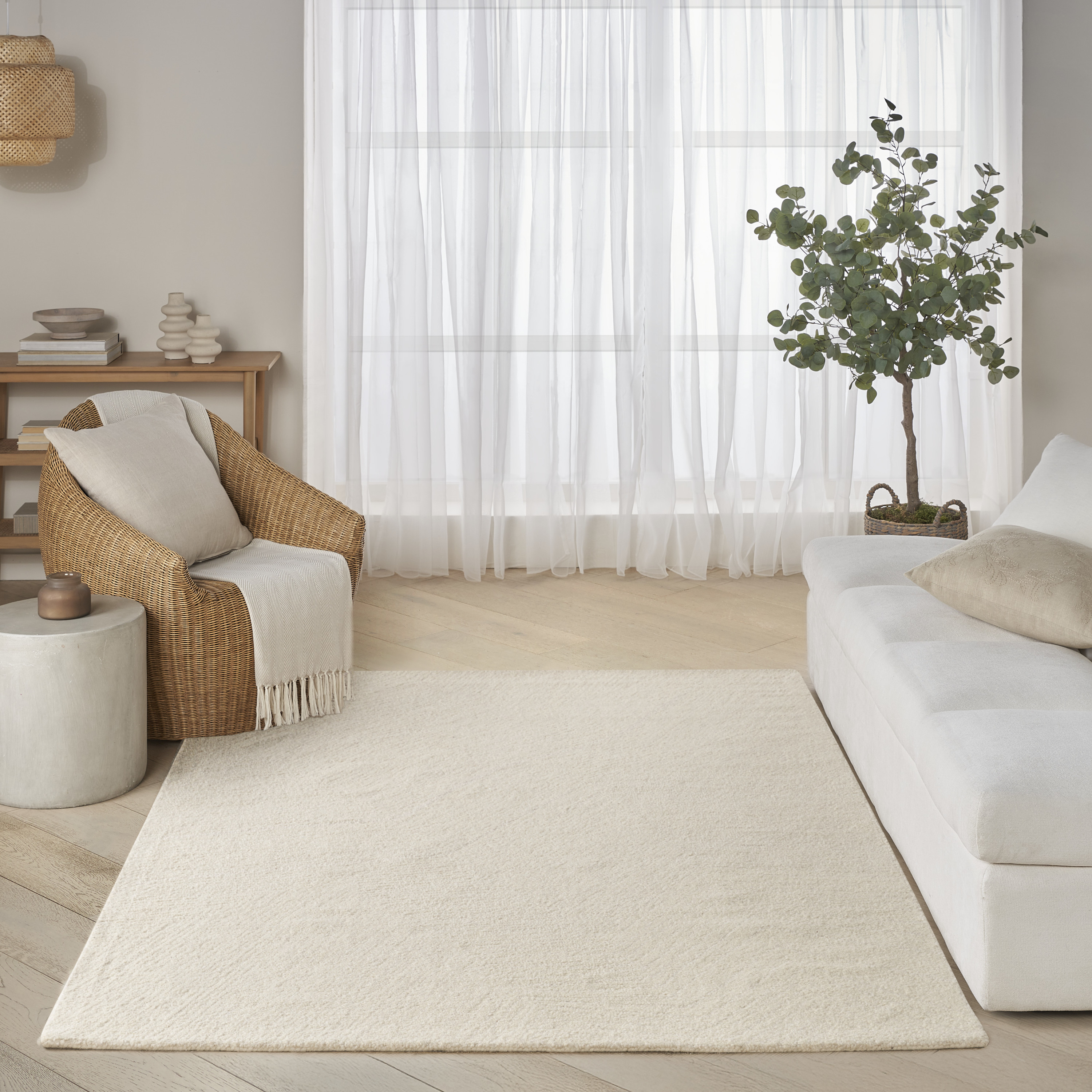 DKNY Pure Angles 3'9" x 5'9" Ivory Modern Indoor Rug
