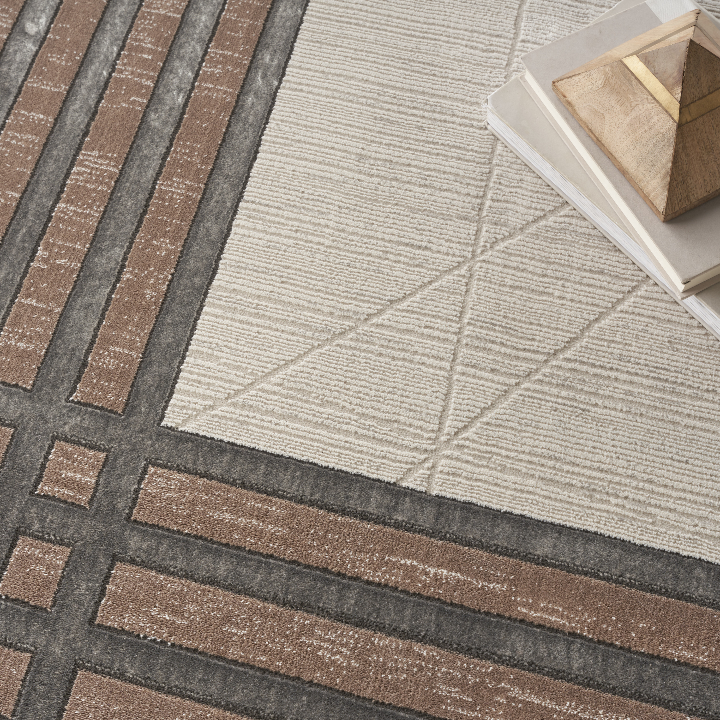 Nourison Desire 9' x 12' Ivory Silver Modern Indoor Rug