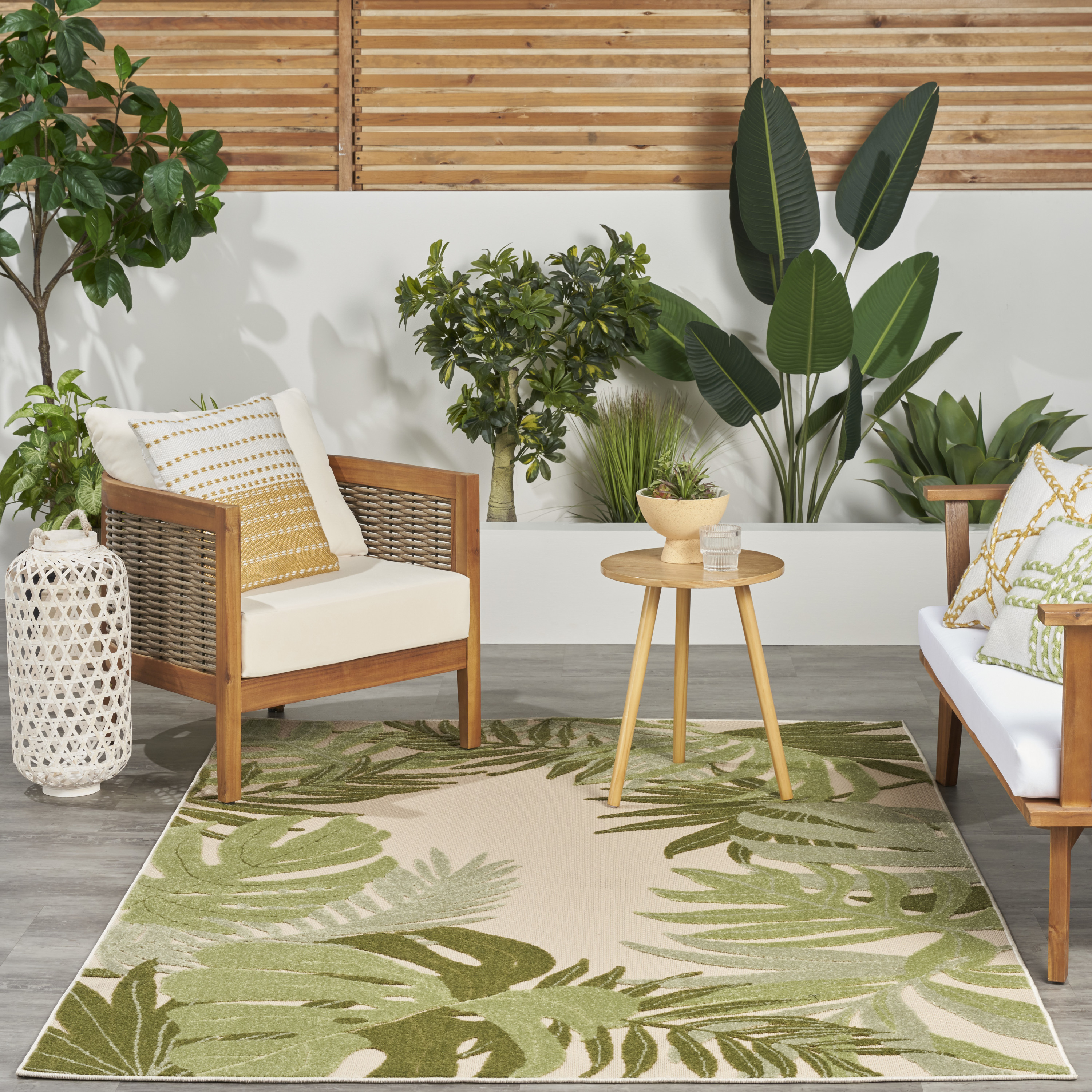 Nourison Aloha 6' x 9' Ivory Green Outdoor Rug