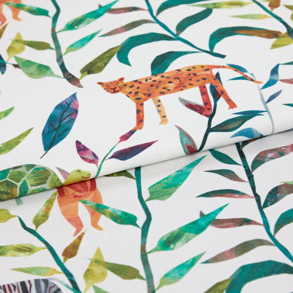 Hide & Seek Jungle Curtain
