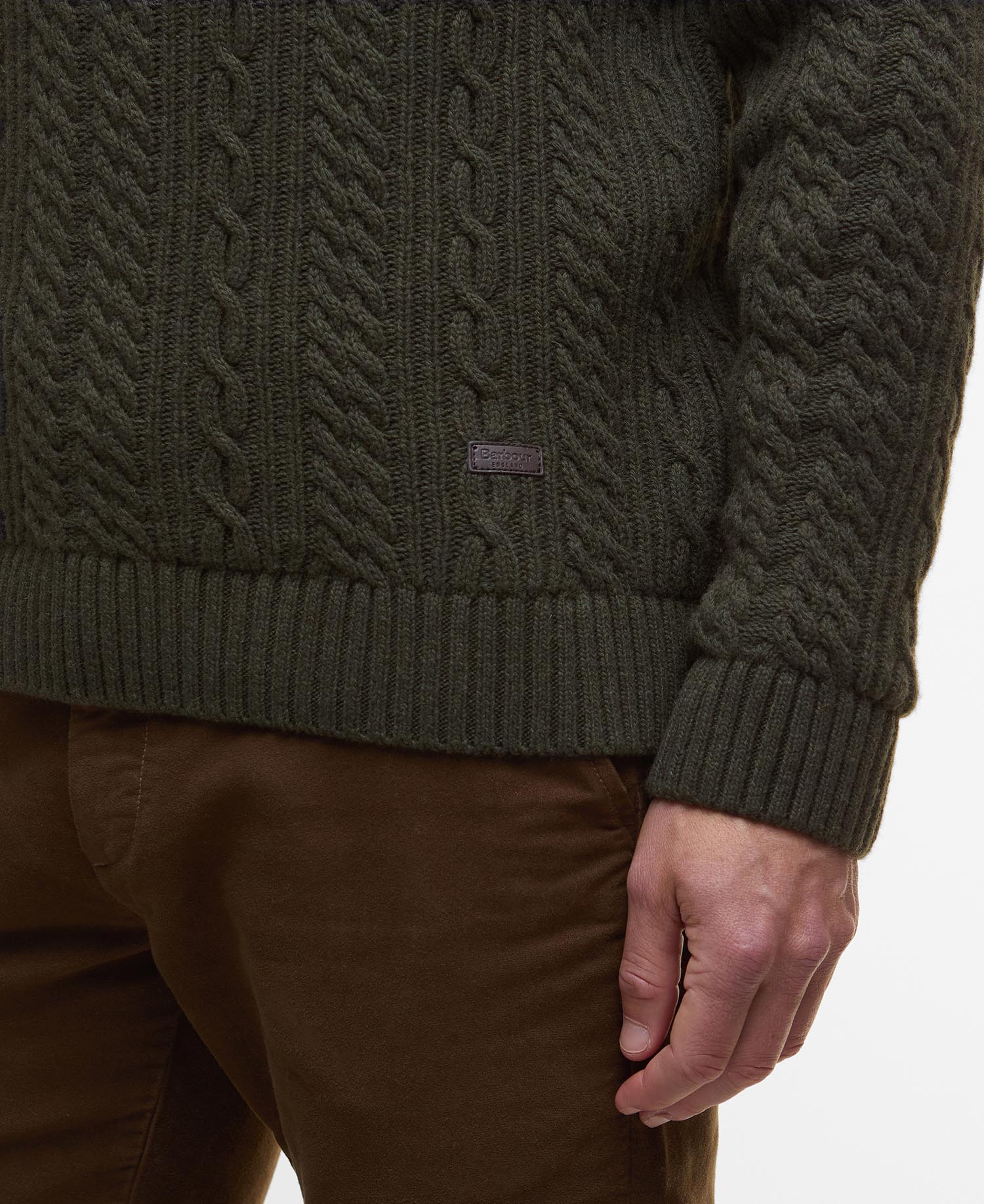 Lowfen Cable-Knit Jumper image number 4