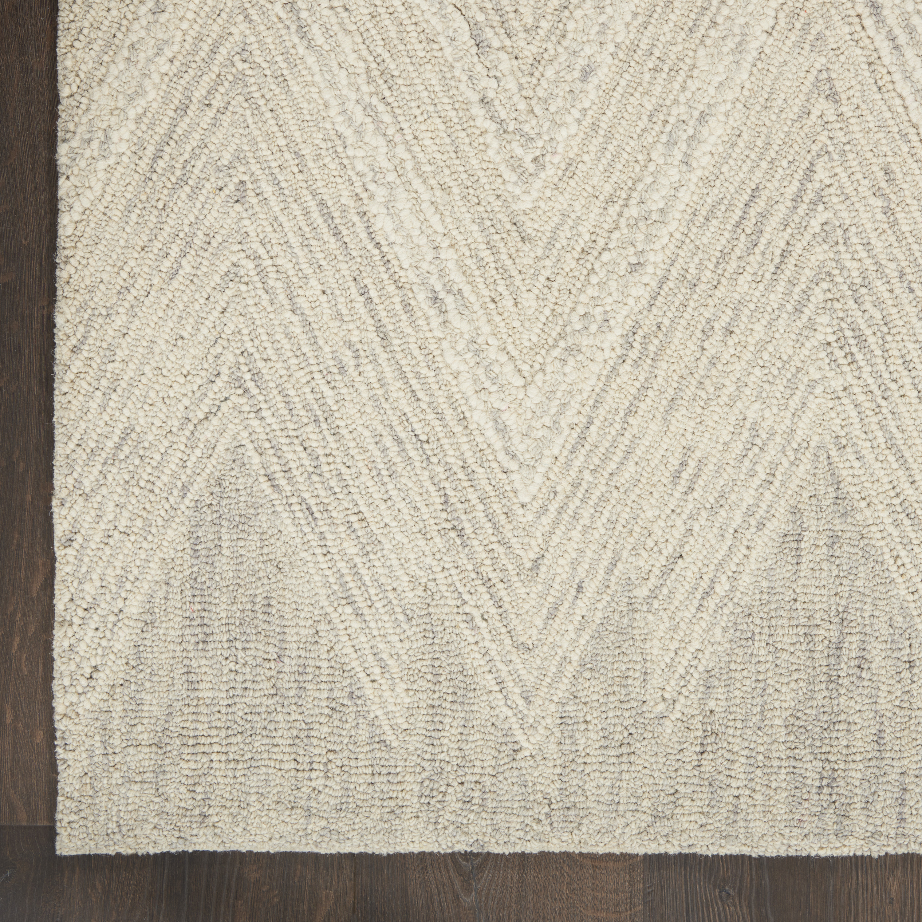 Nourison Interlock 2'3" x 7'6" Ivory/Grey Modern Indoor Rug