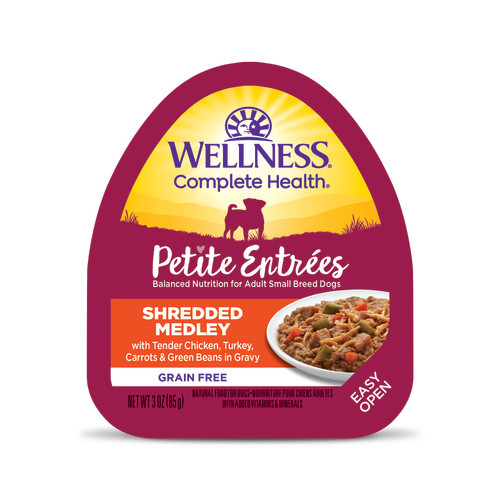 Wellness Complete Health Petite Entrées Shredded Tender Medley Chicken, Turkey, Carrots & Green Beans Front packaging