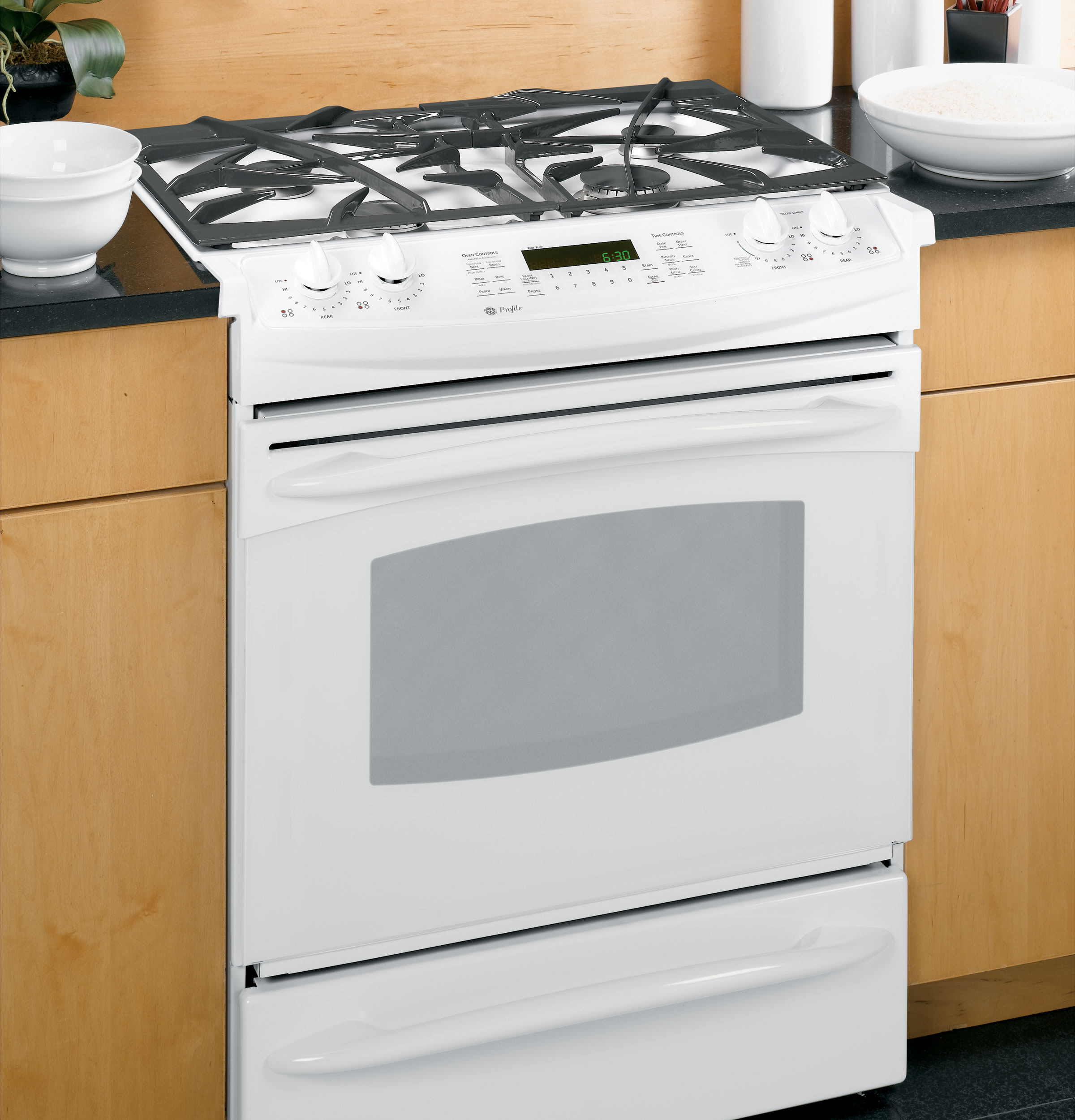 GE Profile™ 30