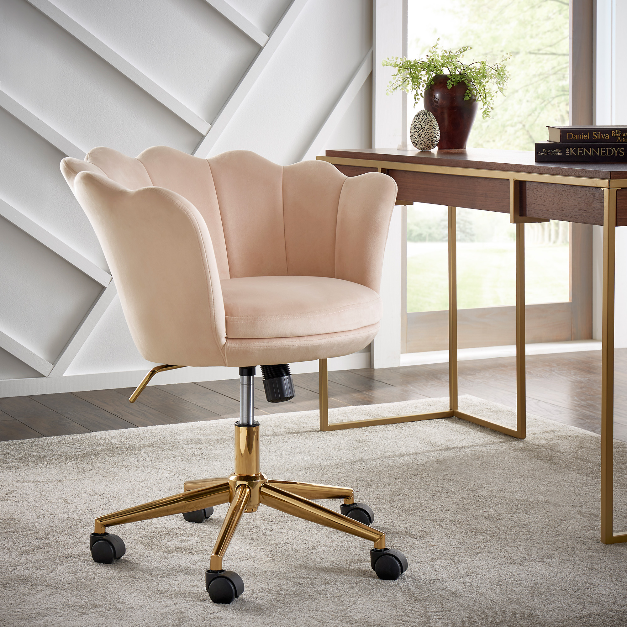 Velvet Seashell Office Chair
