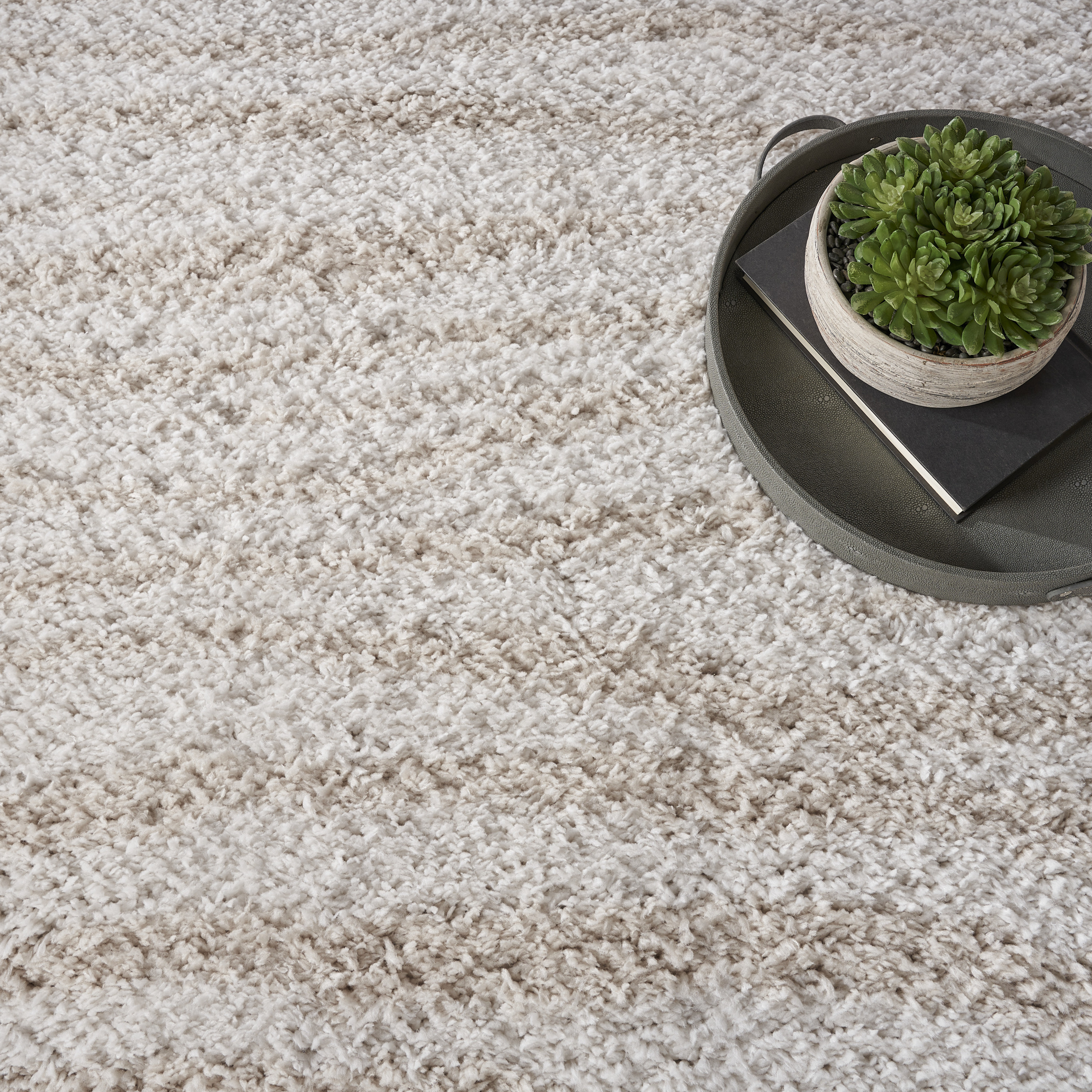 Nourison Modern Shag 7'10" x 9'10" Ivory Beige Modern Indoor Rug