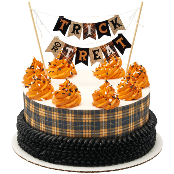 Trick or Treat Banner Layon