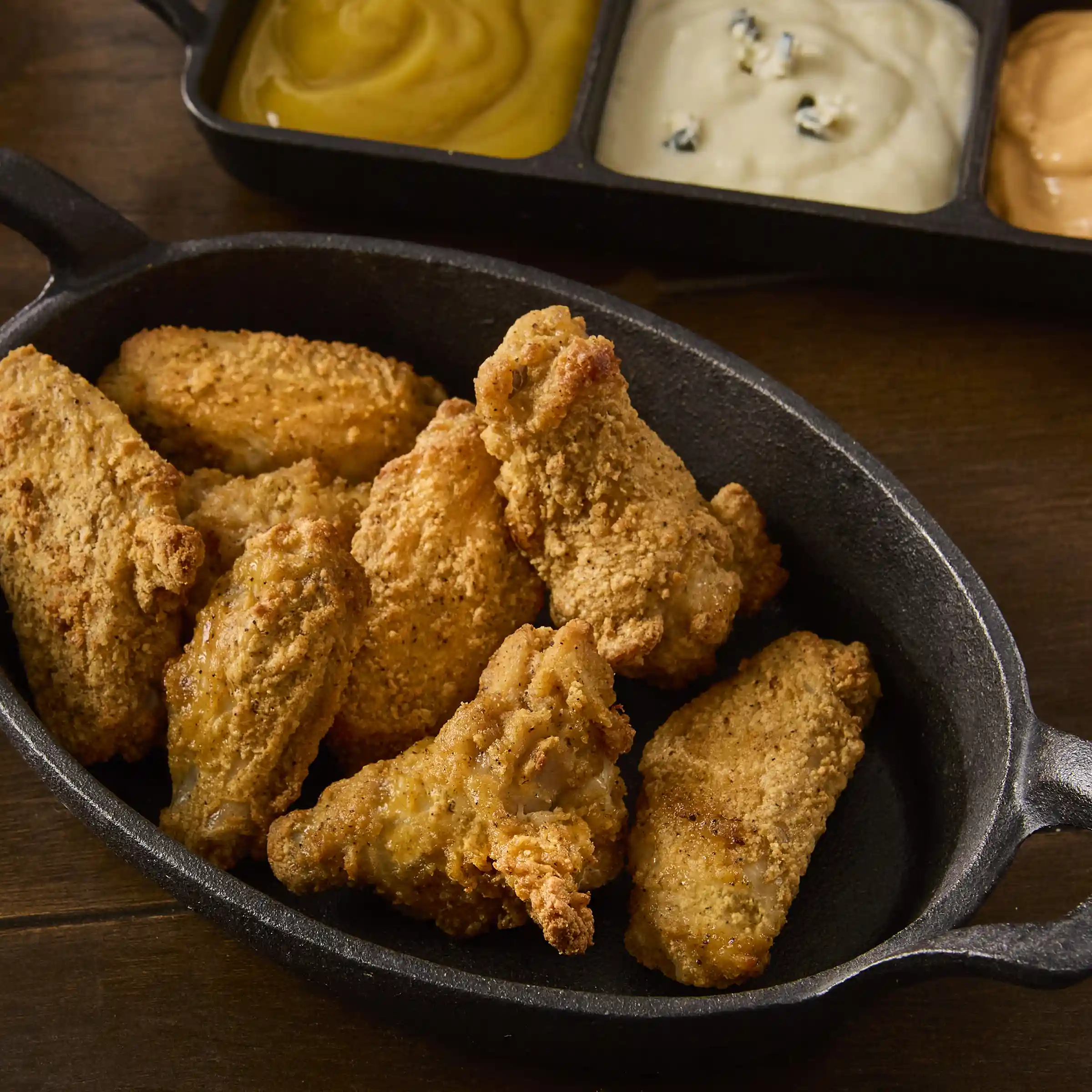 Tyson® W.W. Flyers® Fully Cooked Breaded Hot & Spicy Bone-In Chicken Wing Sections, Small https://images.salsify.com/image/upload/s--0k5Izp4S--/q_25/28be9852583911c8299b2ce1bfe5c63cbea0bb61.webp