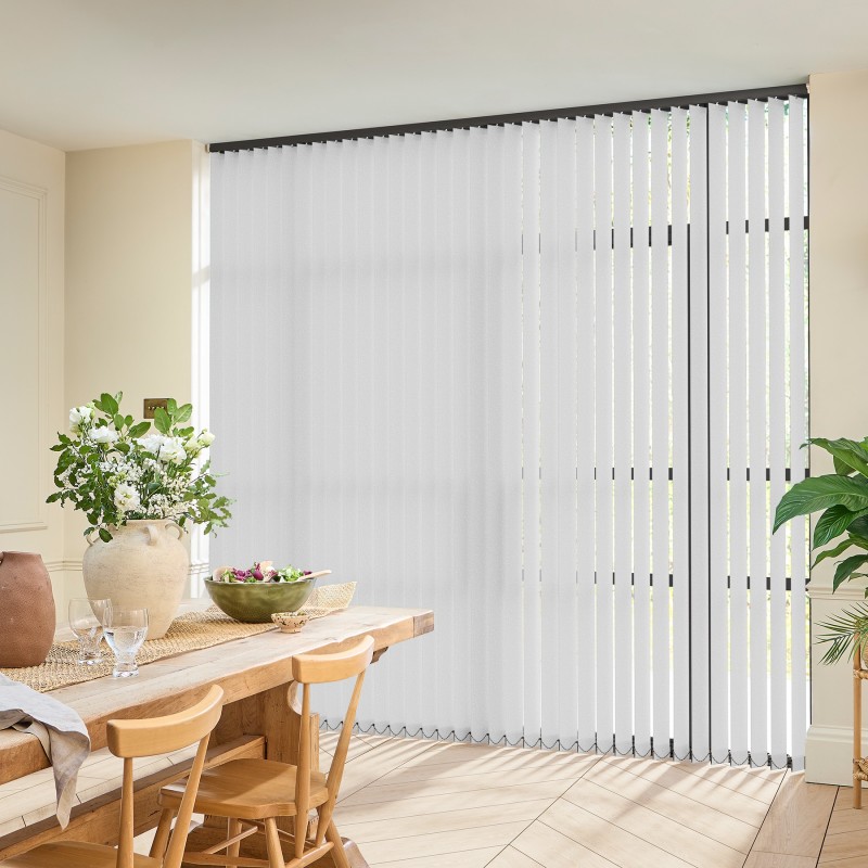 Alma Vanilla Vertical blind