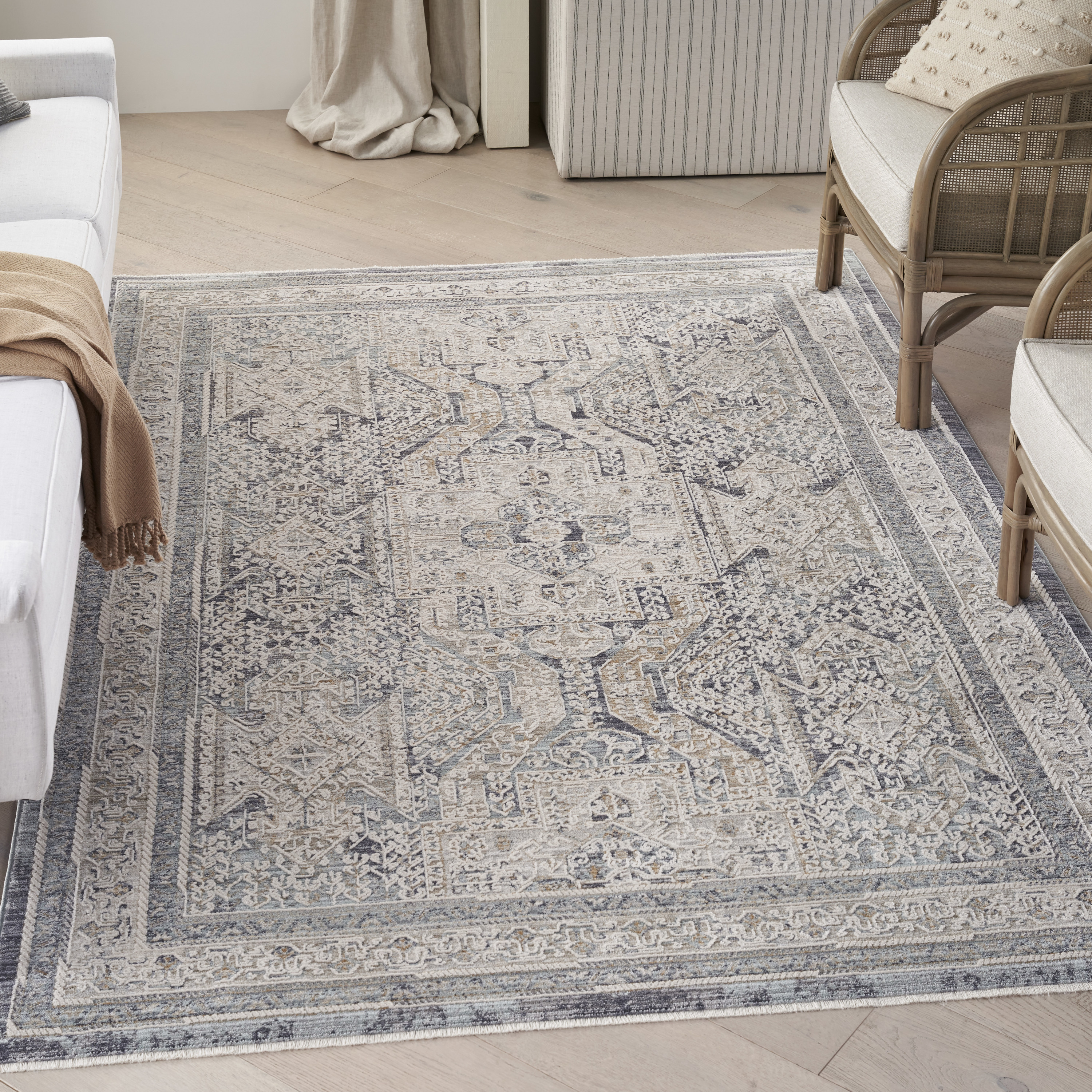 Nourison Lynx 5'3" x 7'10" Ivory Charcoal Vintage Indoor Rug