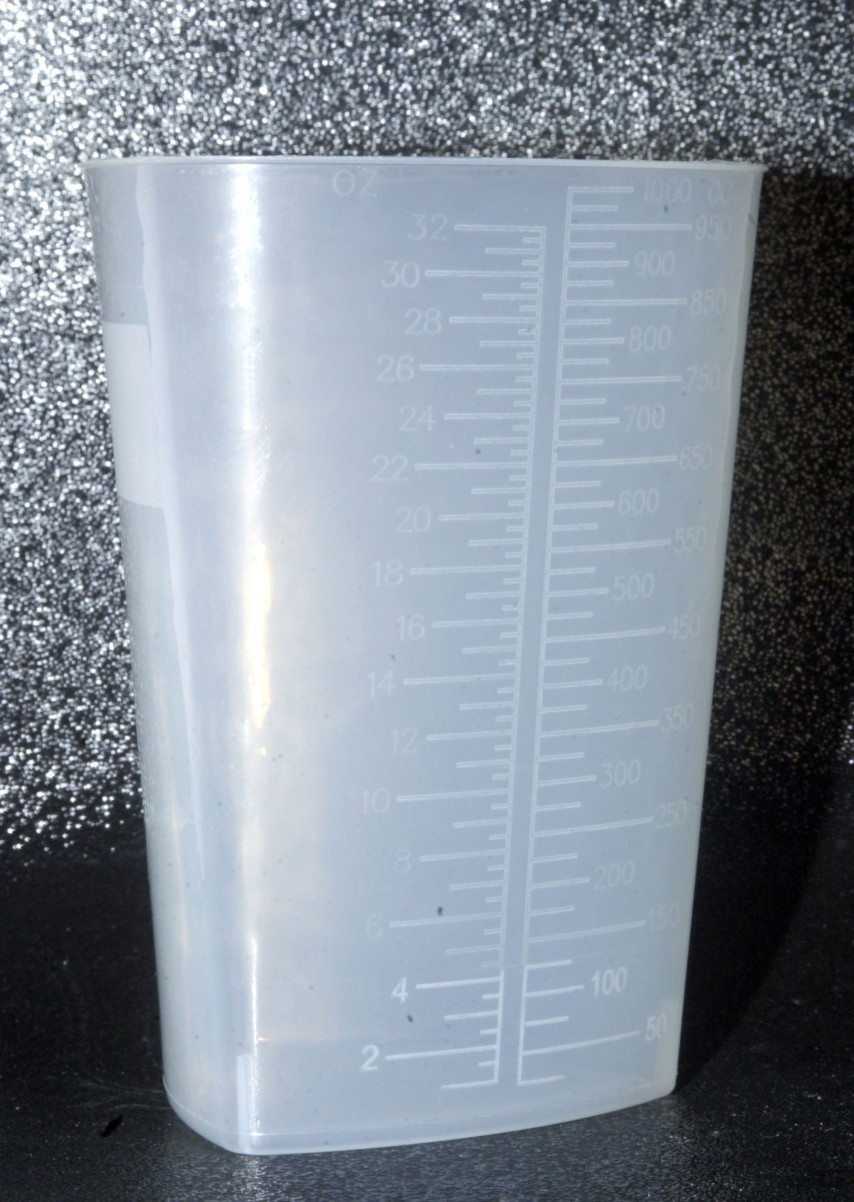 Care Line Triangular Graduated Container, 1,000 mL