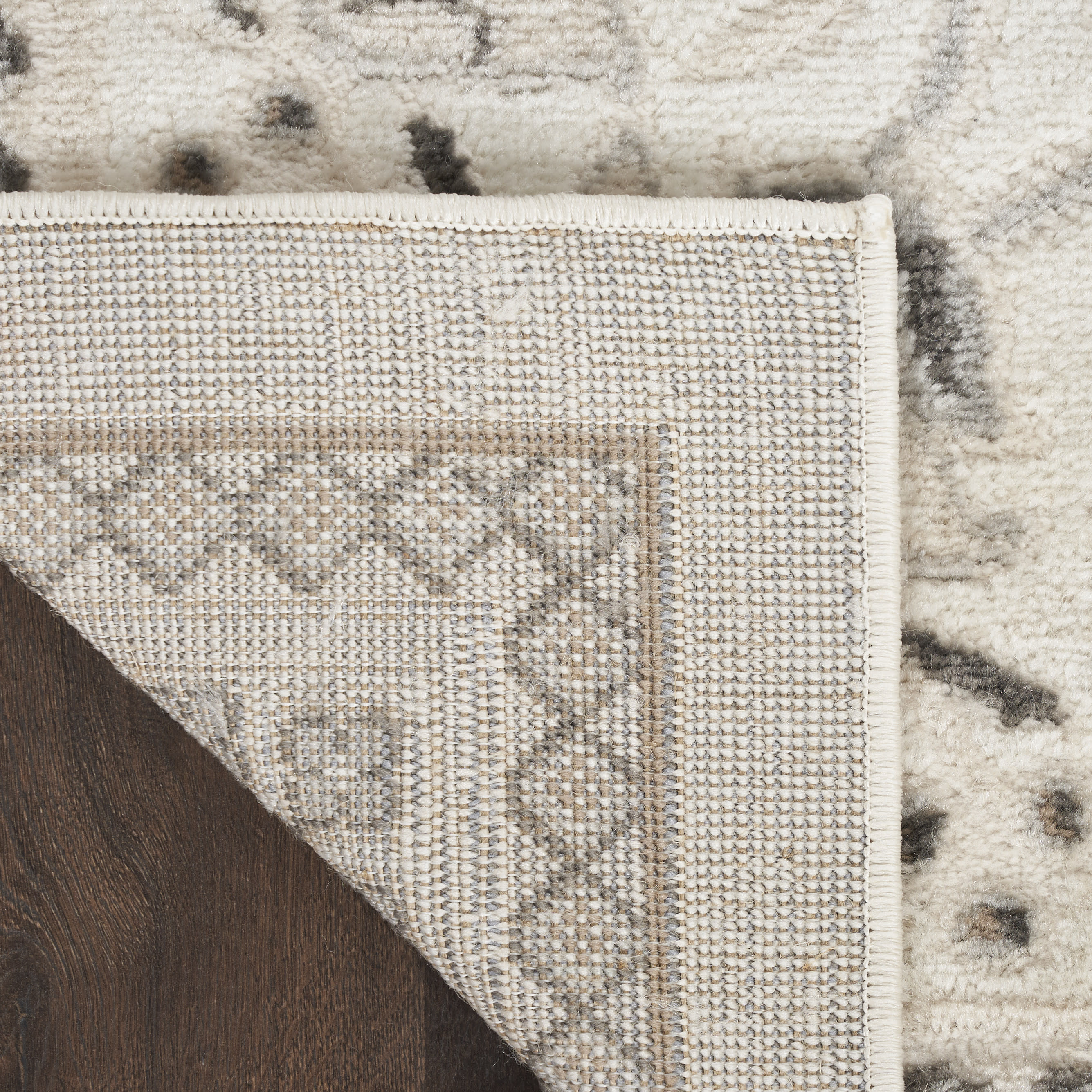 Nourison Serenity Home 2'2" x 3'9" Ivory Mocha Vintage Indoor Rug