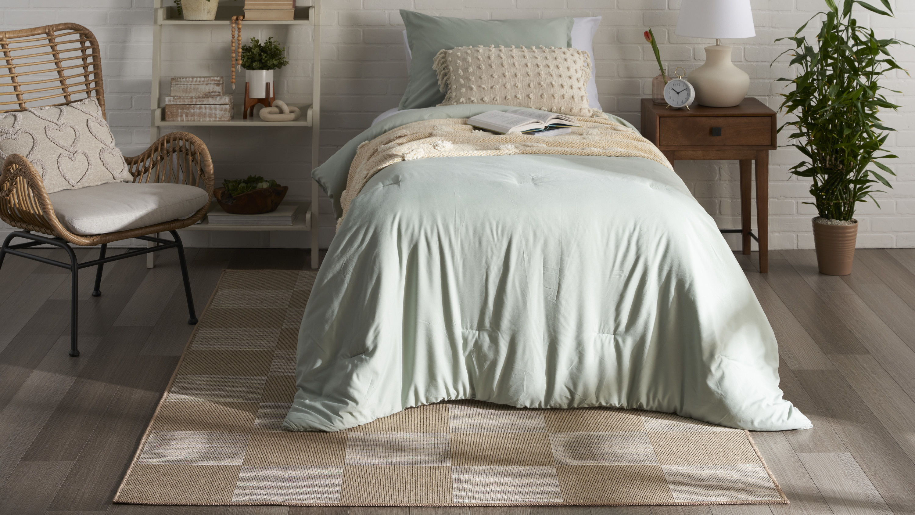 Nourison Washable Modern Jute 7'10" x 9'10" Natural Ivory Modern Indoor Rug
