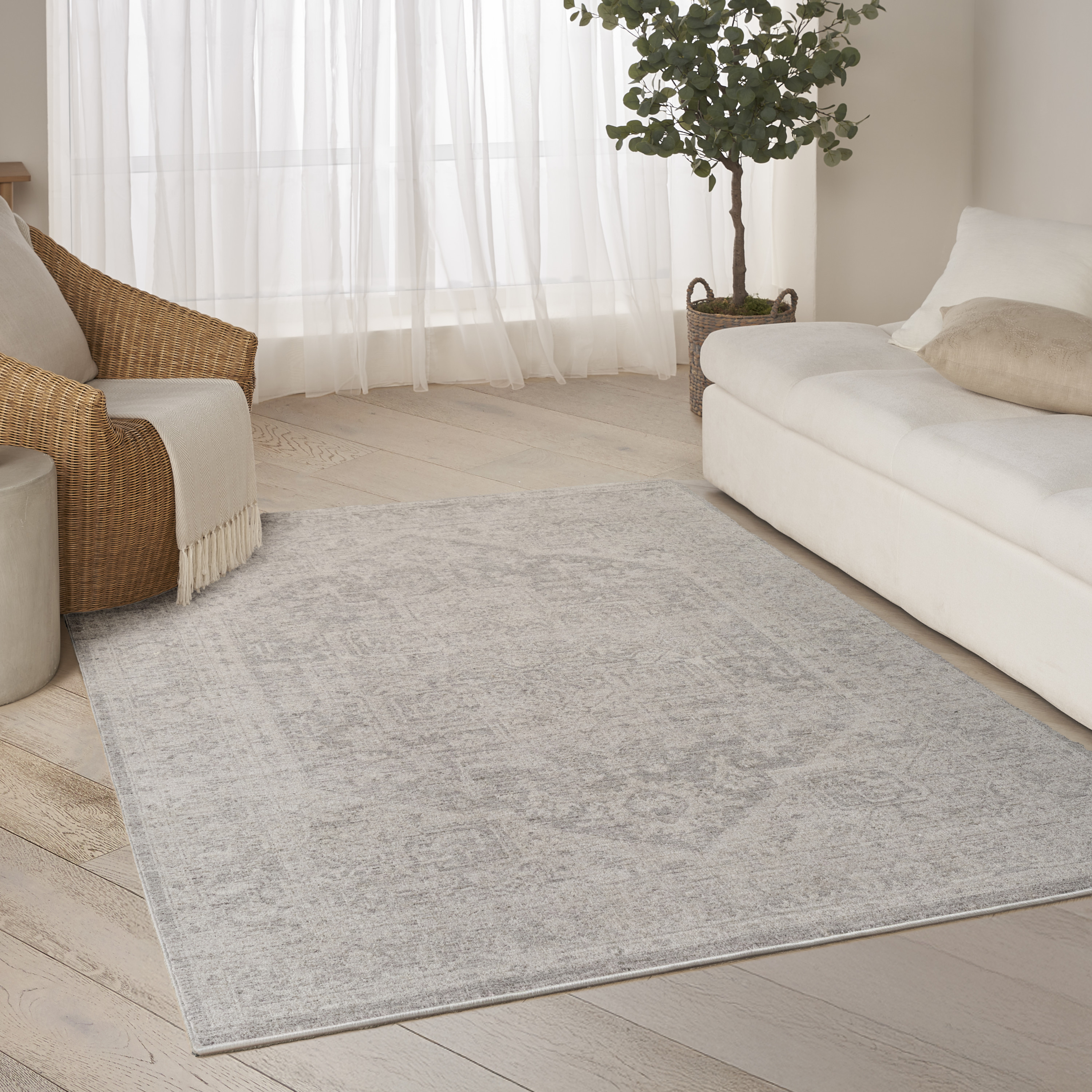 DKNY Pure Shades 4' x 6' Grey Vintage Indoor Rug