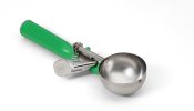 2.66-ounce one-piece thumb disher with green handle